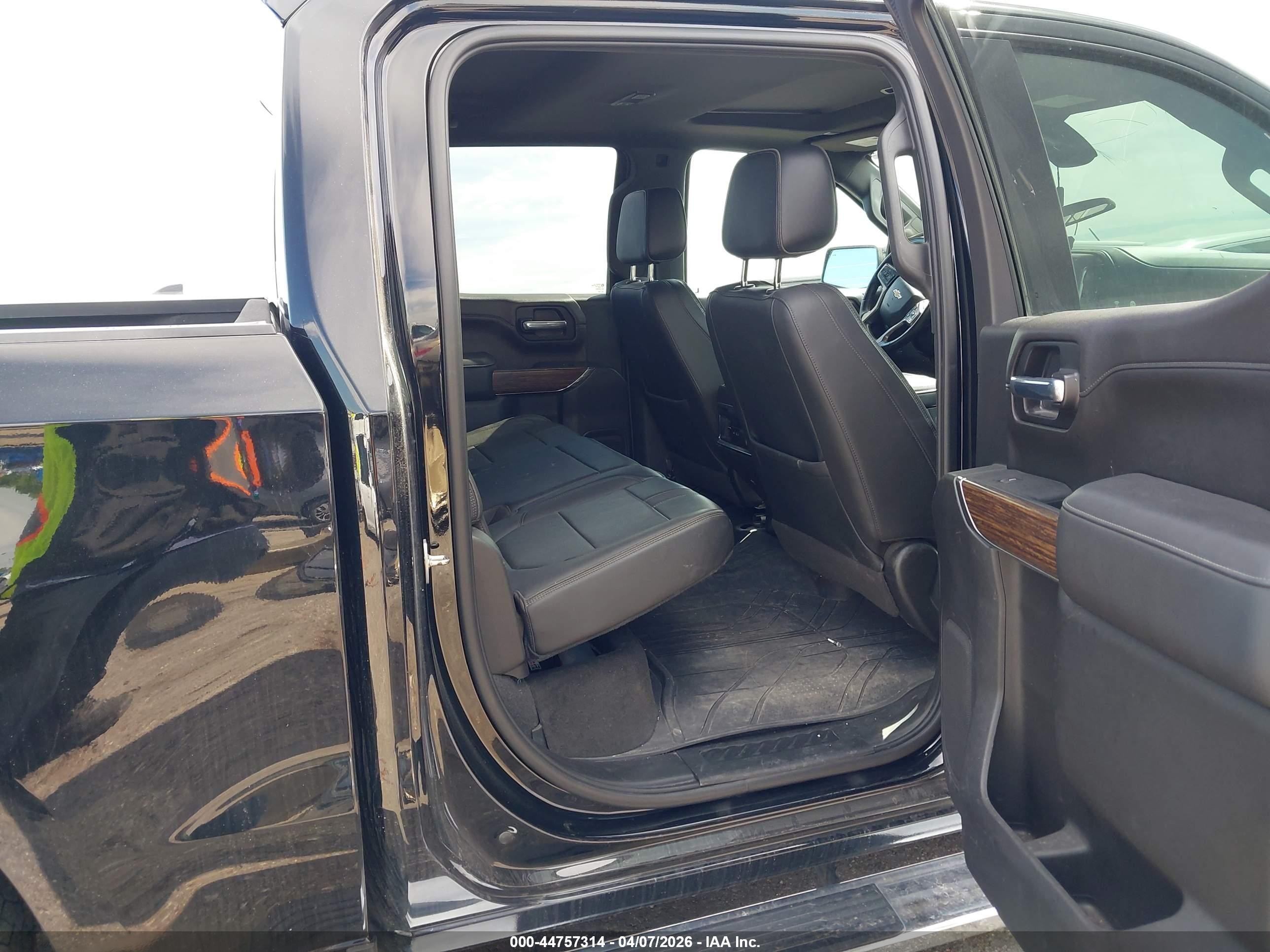 2022 Chevrolet Silverado 1500 Ltd 4wd  Short Bed High Country Black vin: 3GCUYHED9NG200138