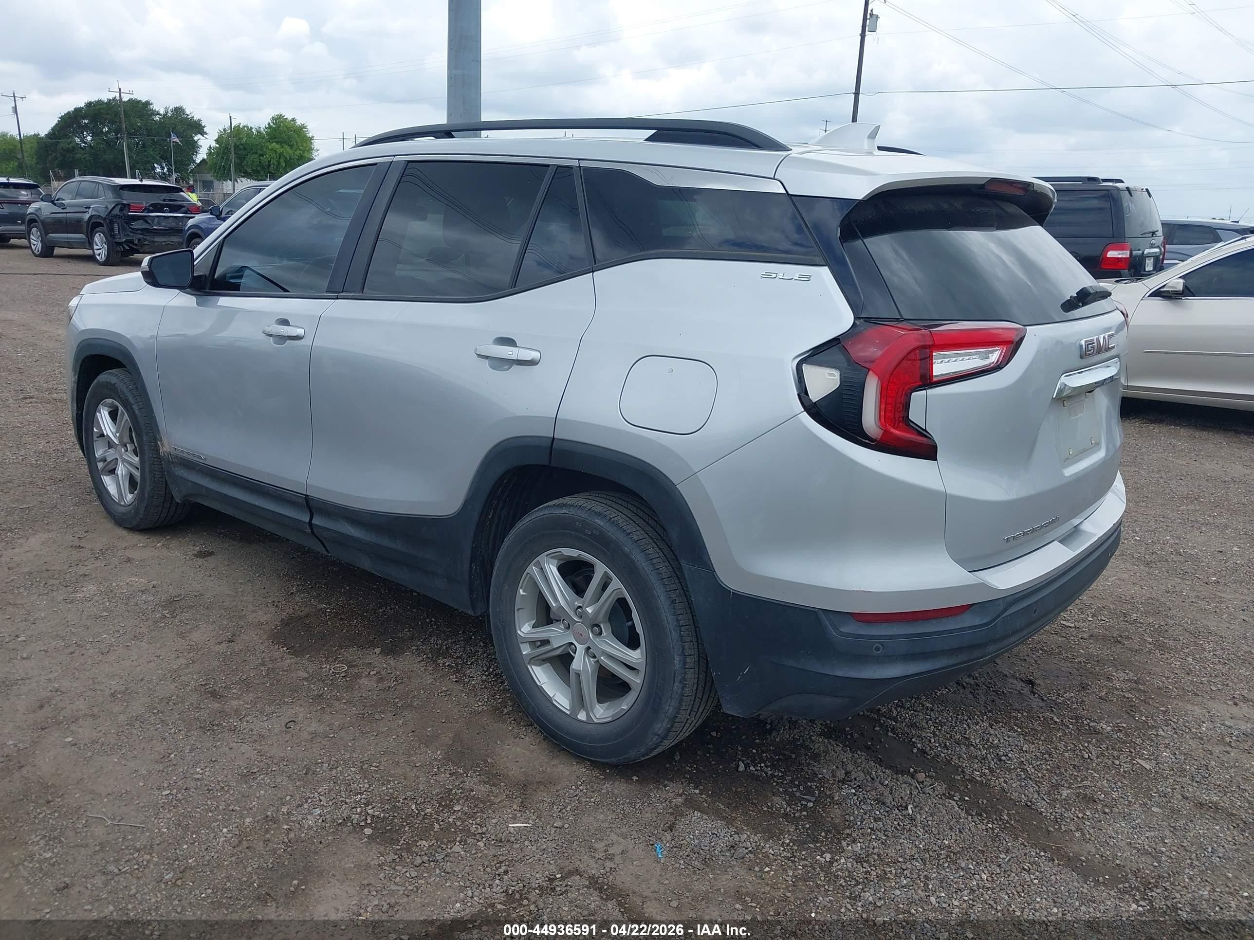 2022 Gmc Terrain Fwd Sle Silver vin: 3GKALMEV2NL124647