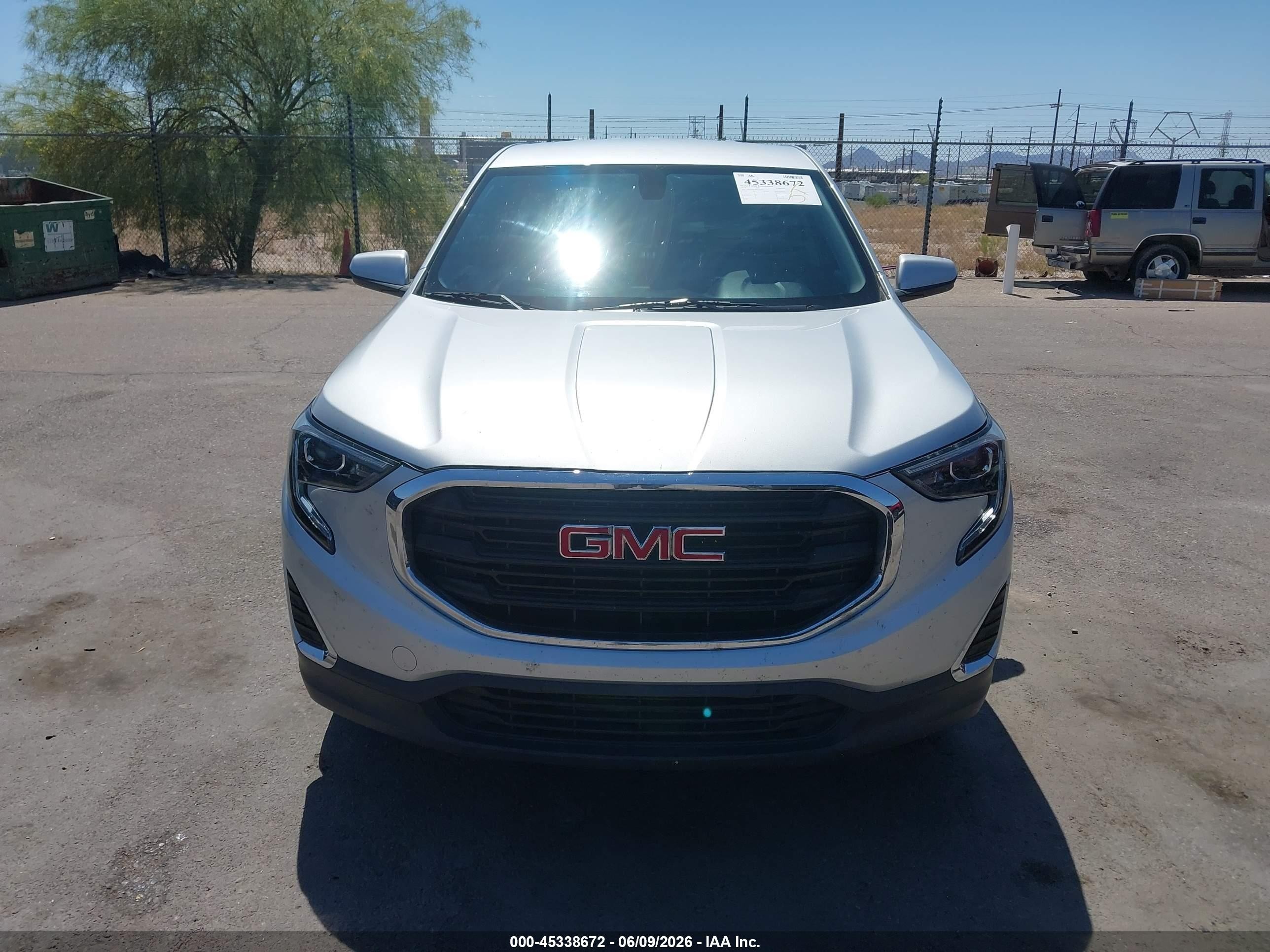2018 Gmc Terrain Sle Silver vin: 3GKALMEV6JL295363