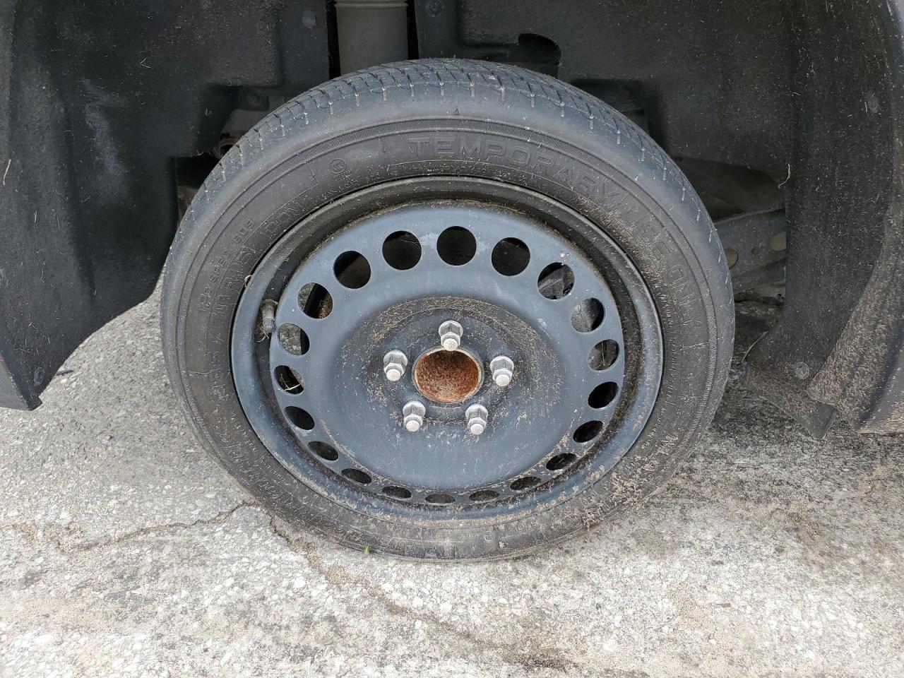 2020 Gmc Terrain Sle Black vin: 3GKALMEV8LL165541 Damage: Spare Tire, Worn, Replacement Required