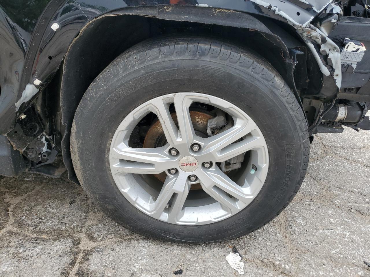 2020 Gmc Terrain Sle Black vin: 3GKALMEV8LL165541 Damage: Left Front Tire, Worn, Replacement Required