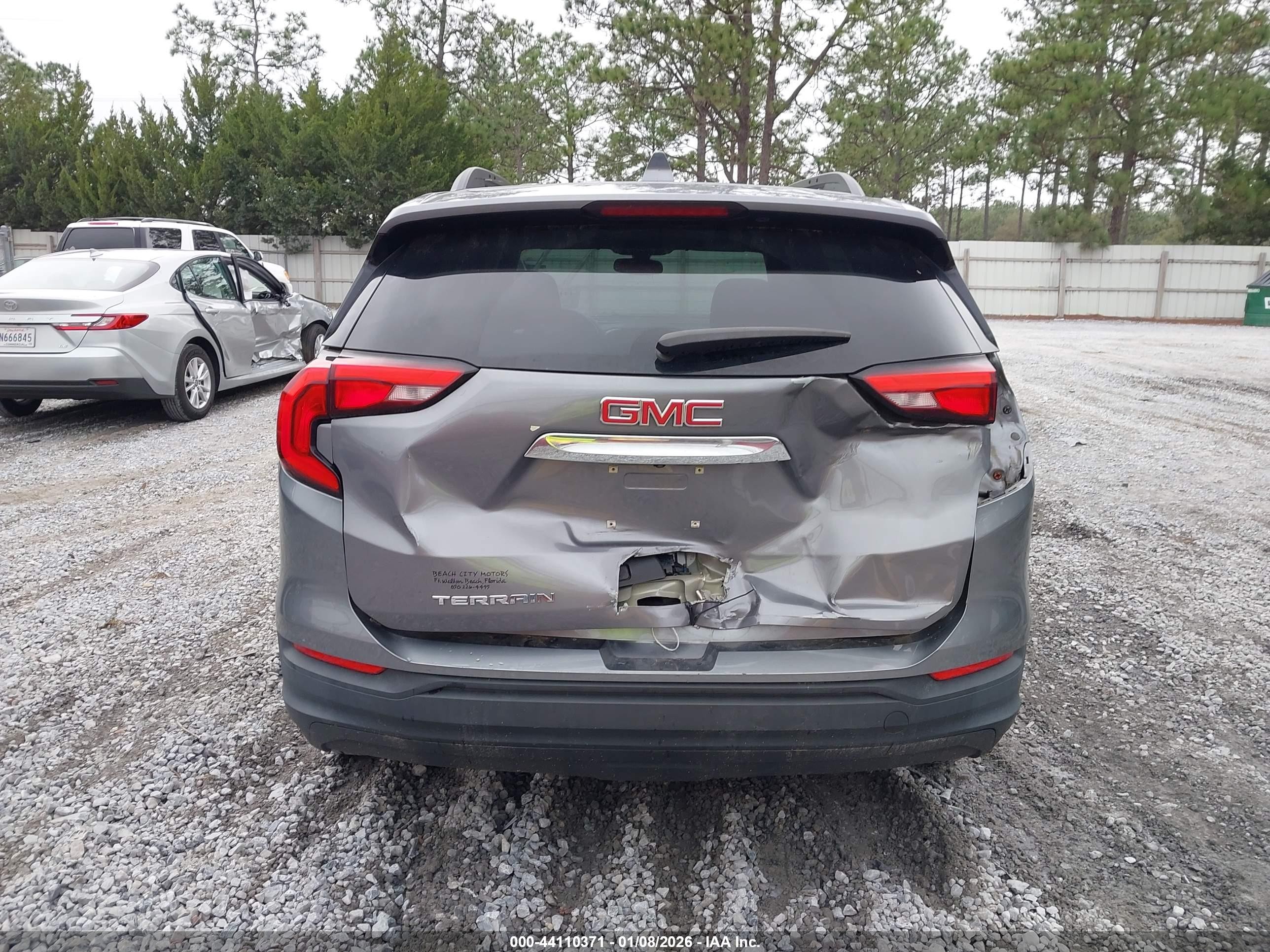 2018 Gmc Terrain Sle Teal vin: 3GKALMEV9JL241927