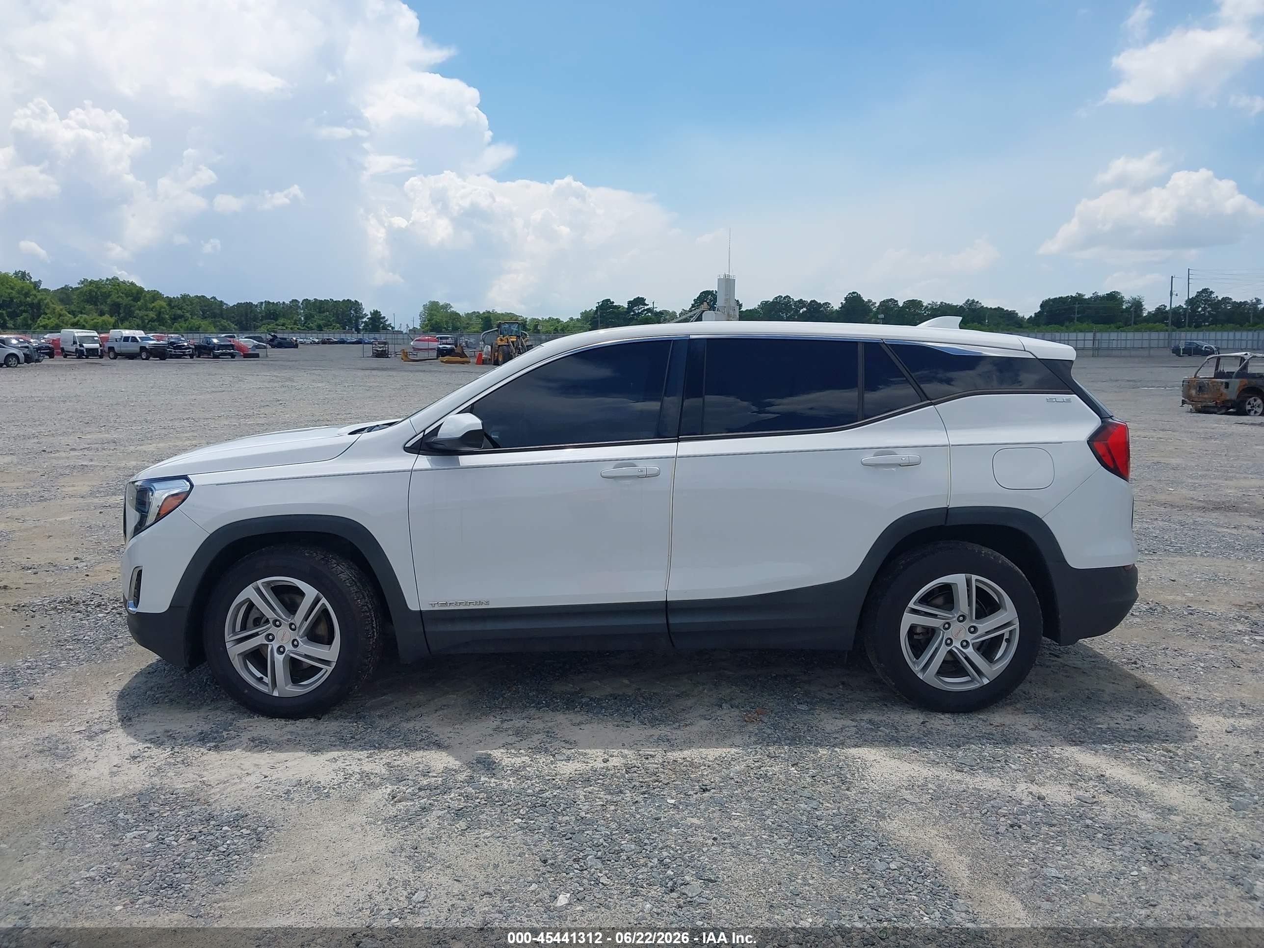 2018 Gmc Terrain Sle White vin: 3GKALMEX8JL126589