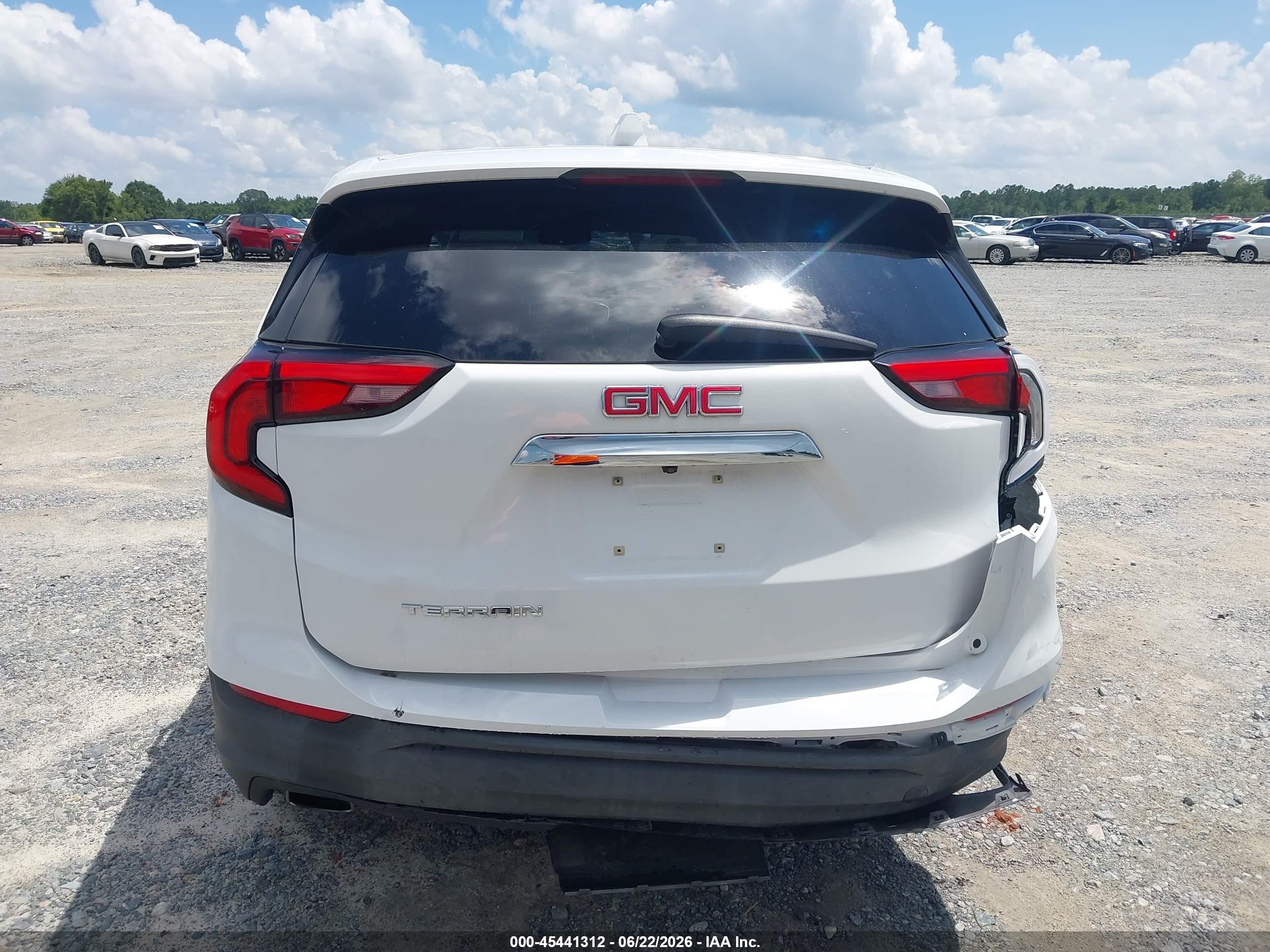 2018 Gmc Terrain Sle White vin: 3GKALMEX8JL126589