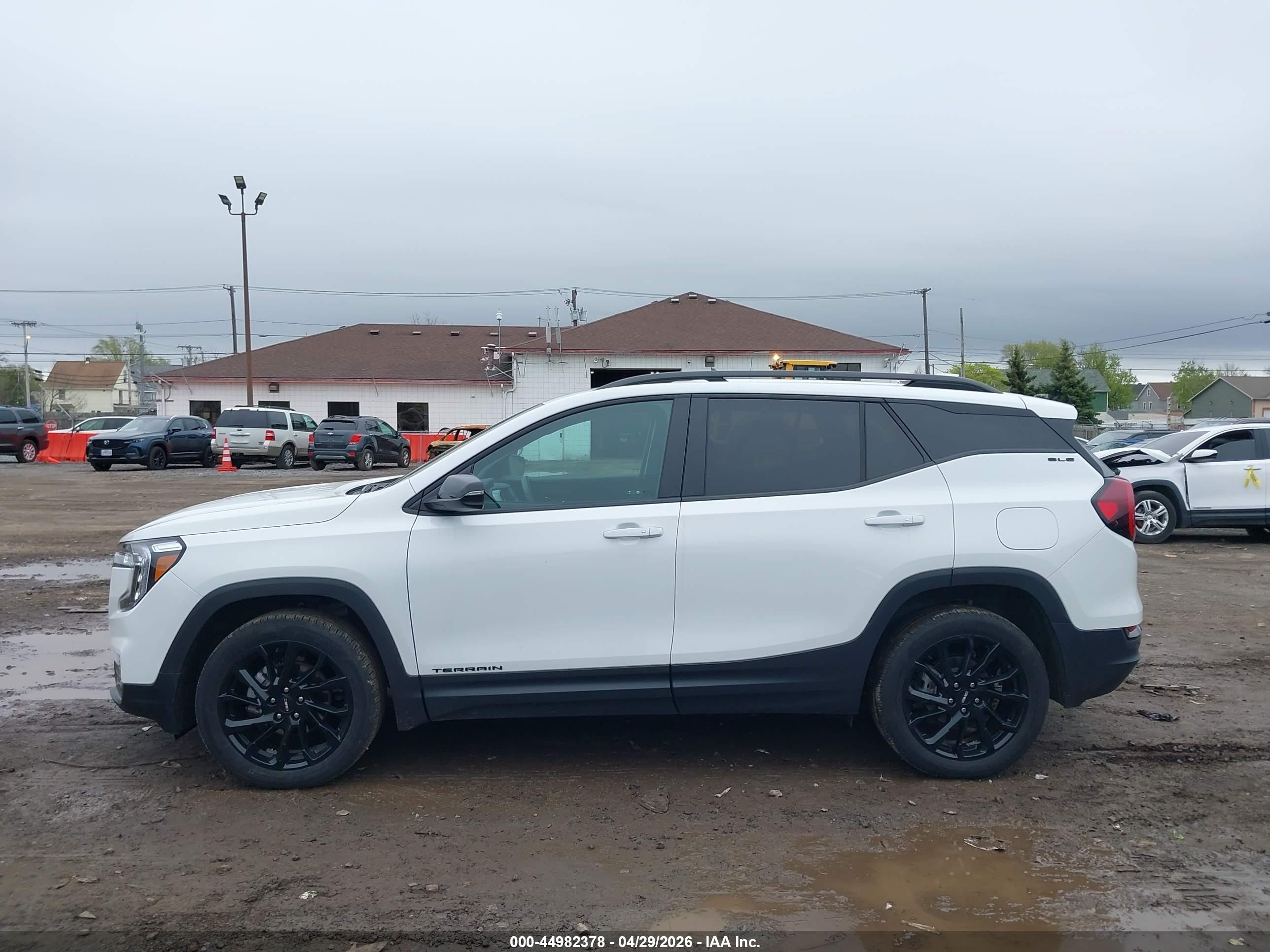 2024 Gmc Terrain Awd Sle White vin: 3GKALTEG1RL391232