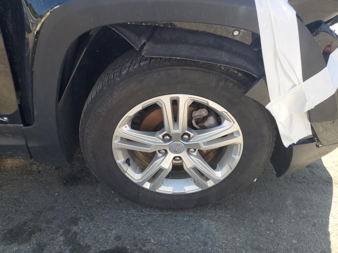 2022 Gmc Terrain Sle Black vin: 3GKALTEV9NL177422 Damage: Right Front Wheel, Chipped, 2