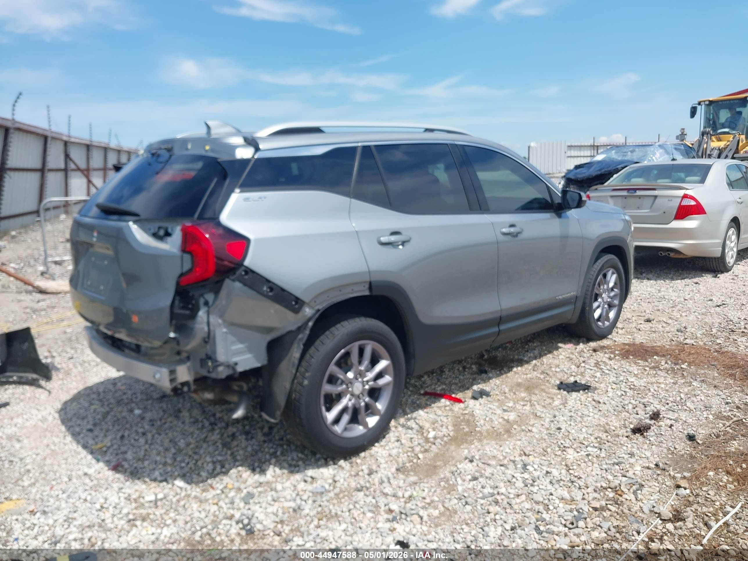 2023 Gmc Terrain Awd Slt Silver vin: 3GKALVEG2PL117014