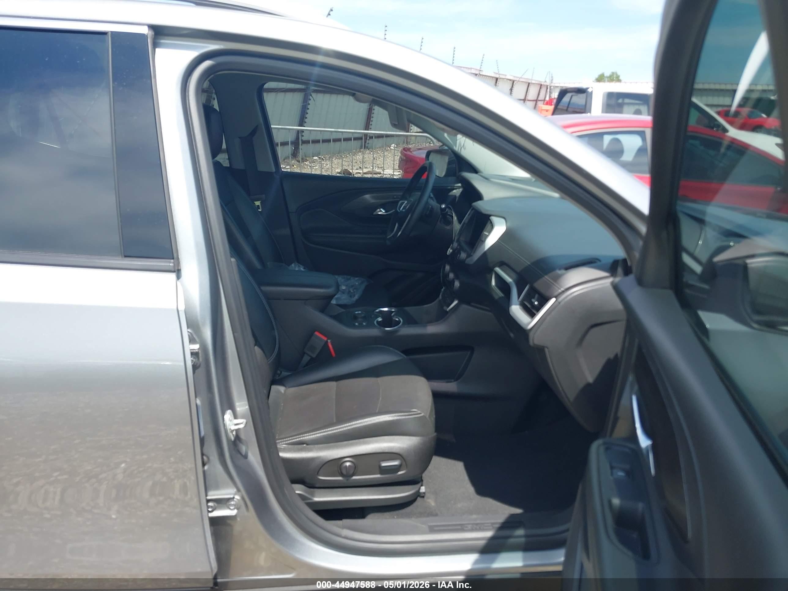 2023 Gmc Terrain Awd Slt Silver vin: 3GKALVEG2PL117014
