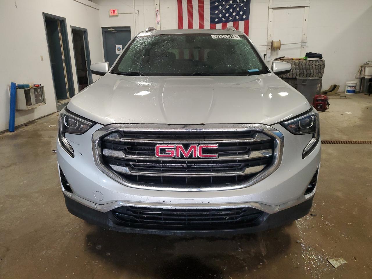 2019 Gmc Terrain Slt Серебряный vin: 3GKALVEV1KL186364 Damage: Front Bumper/Cover, Scraped, 4 To 5 Inches