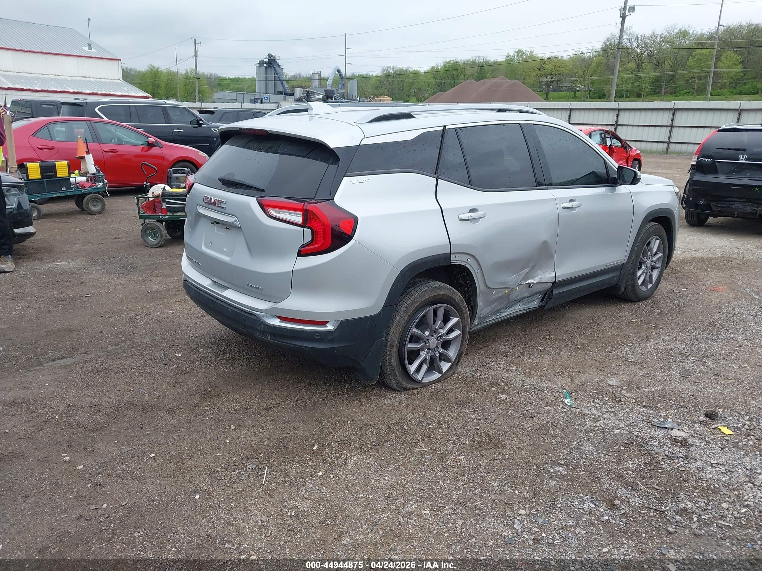 2022 Gmc Terrain Awd Slt Silver vin: 3GKALVEV6NL111048