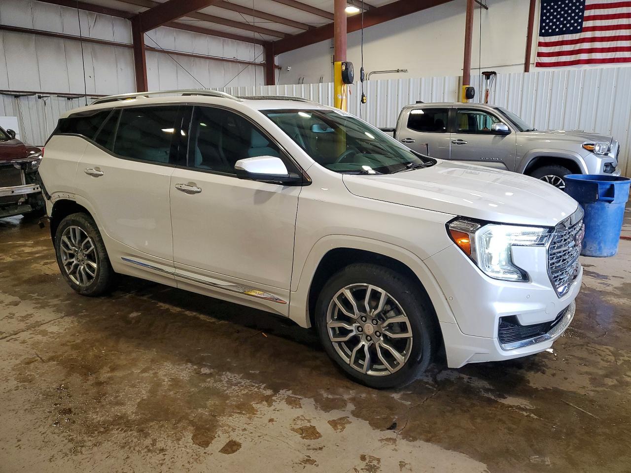 2024 Gmc Terrain Denali White vin: 3GKALXEG6RL400613