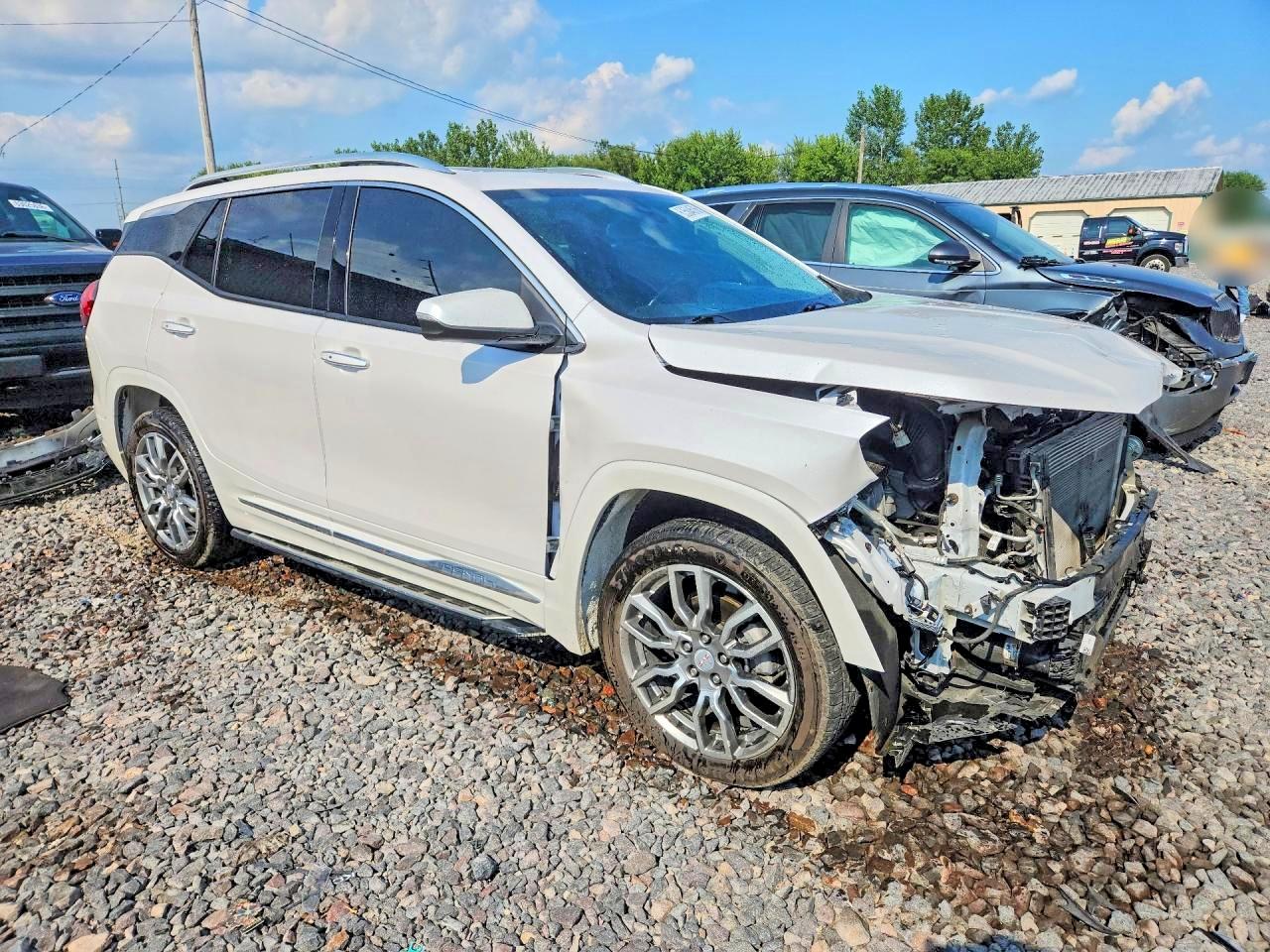 2022 Gmc Terrain Denali White vin: 3GKALXEV5NL252480