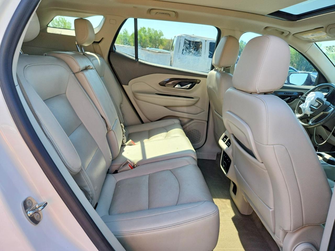 2020 Gmc Terrain Denali White vin: 3GKALXEX5LL130796