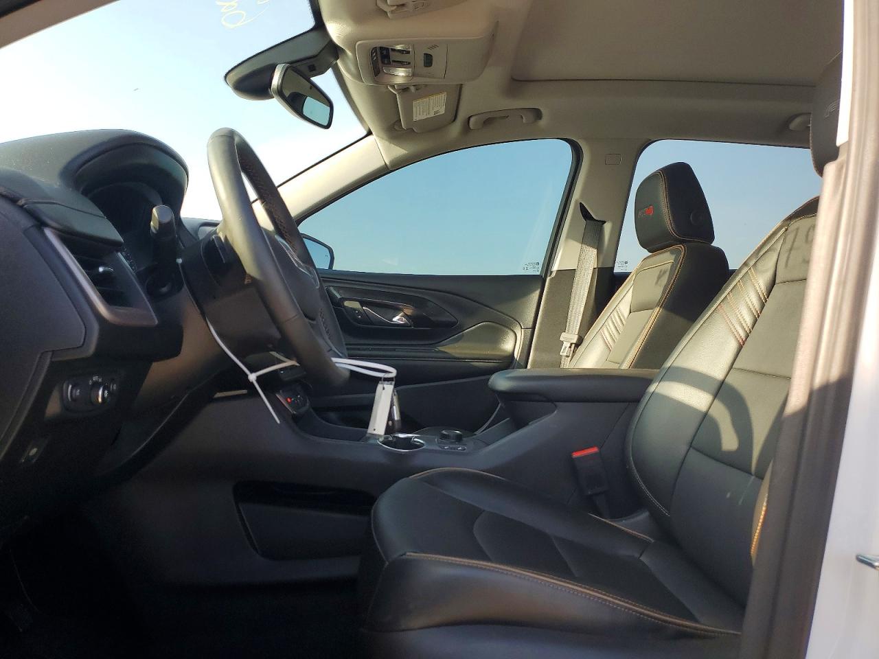 2024 Gmc Terrain At4 White vin: 3GKALYEG6RL388341