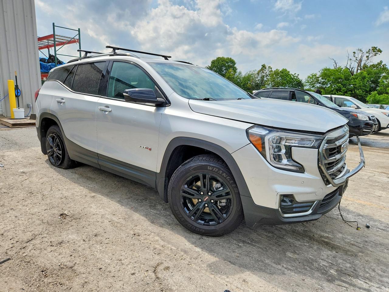 2022 Gmc Terrain At4 Silver vin: 3GKALYEVXNL154017