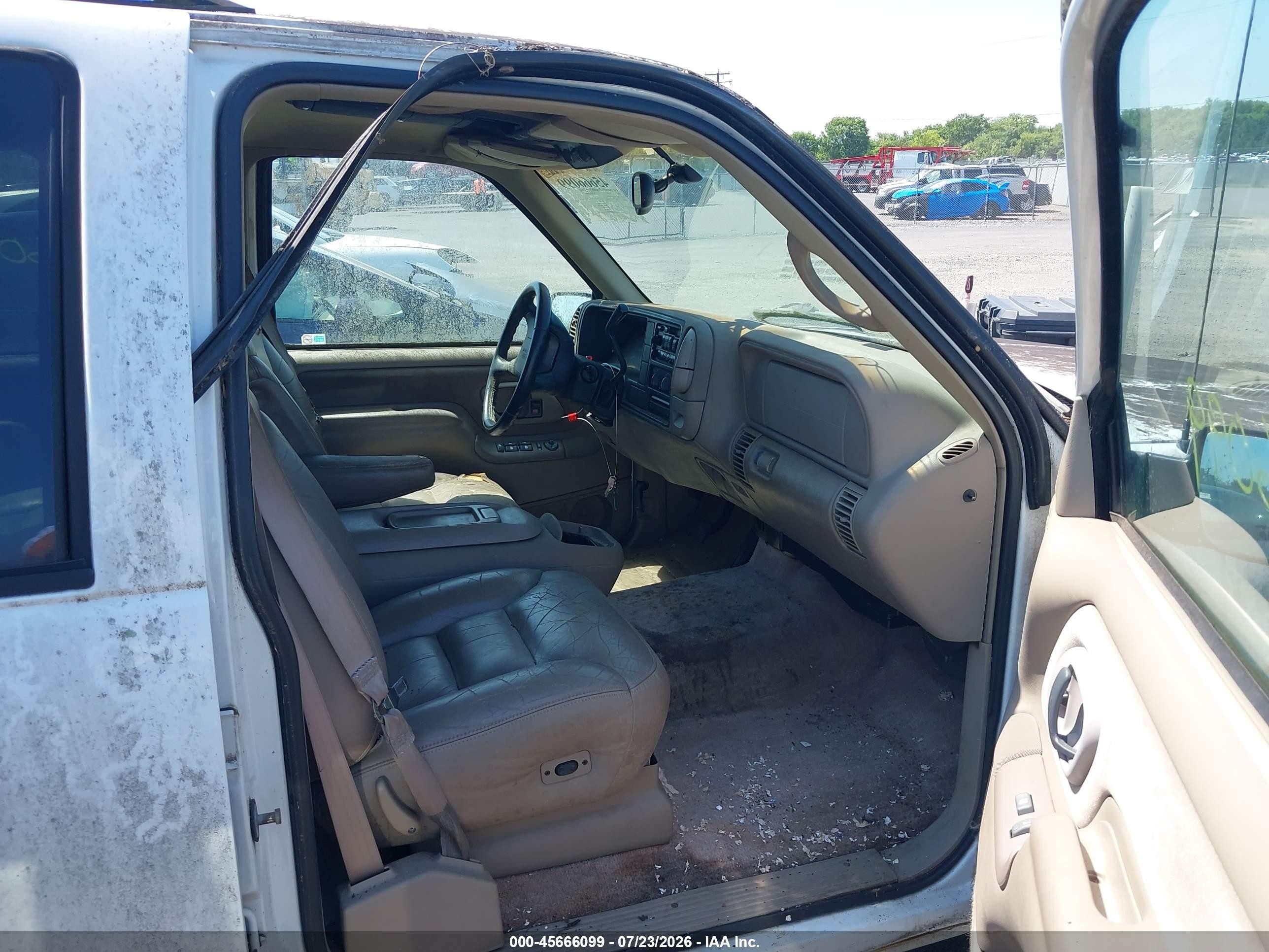1997 Gmc Suburban Slt Cmi (not Available) White vin: 3GKEC16RXVG512073