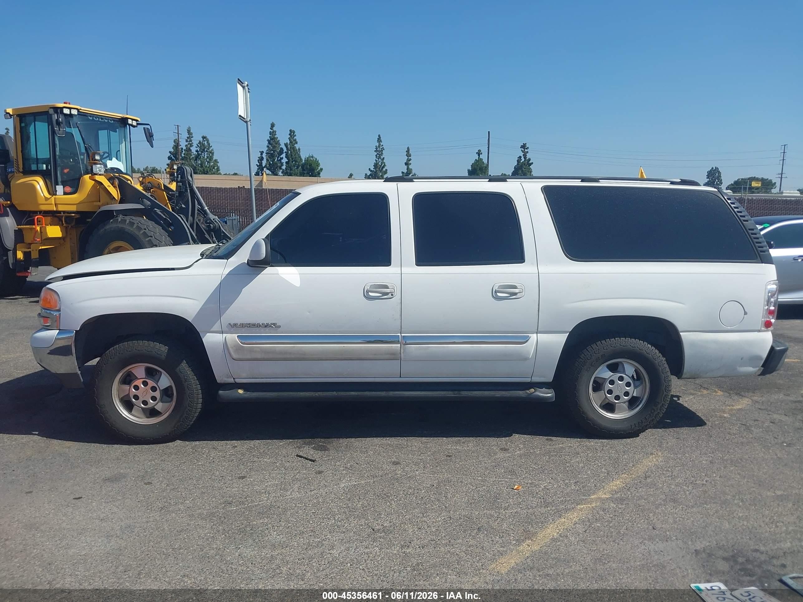 2003 Gmc Yukon Xl 1500 Sle White vin: 3GKEC16T03G225575