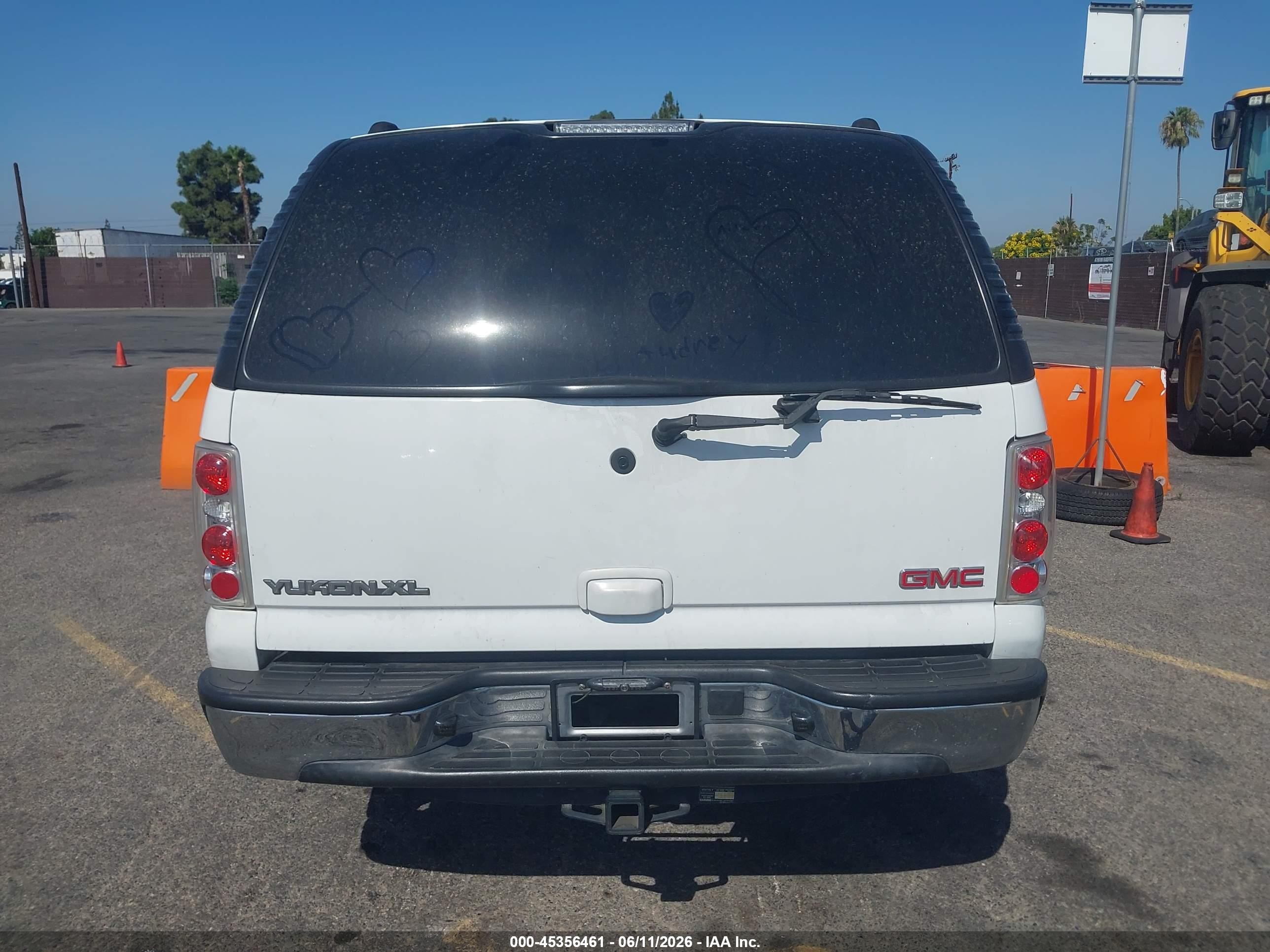 2003 Gmc Yukon Xl 1500 Sle White vin: 3GKEC16T03G225575