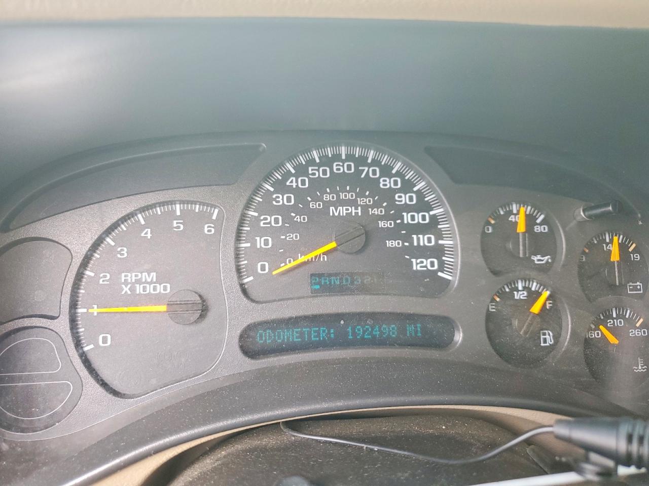 2004 Gmc Yukon Xl C1500 Белый vin: 3GKEC16T04G193406