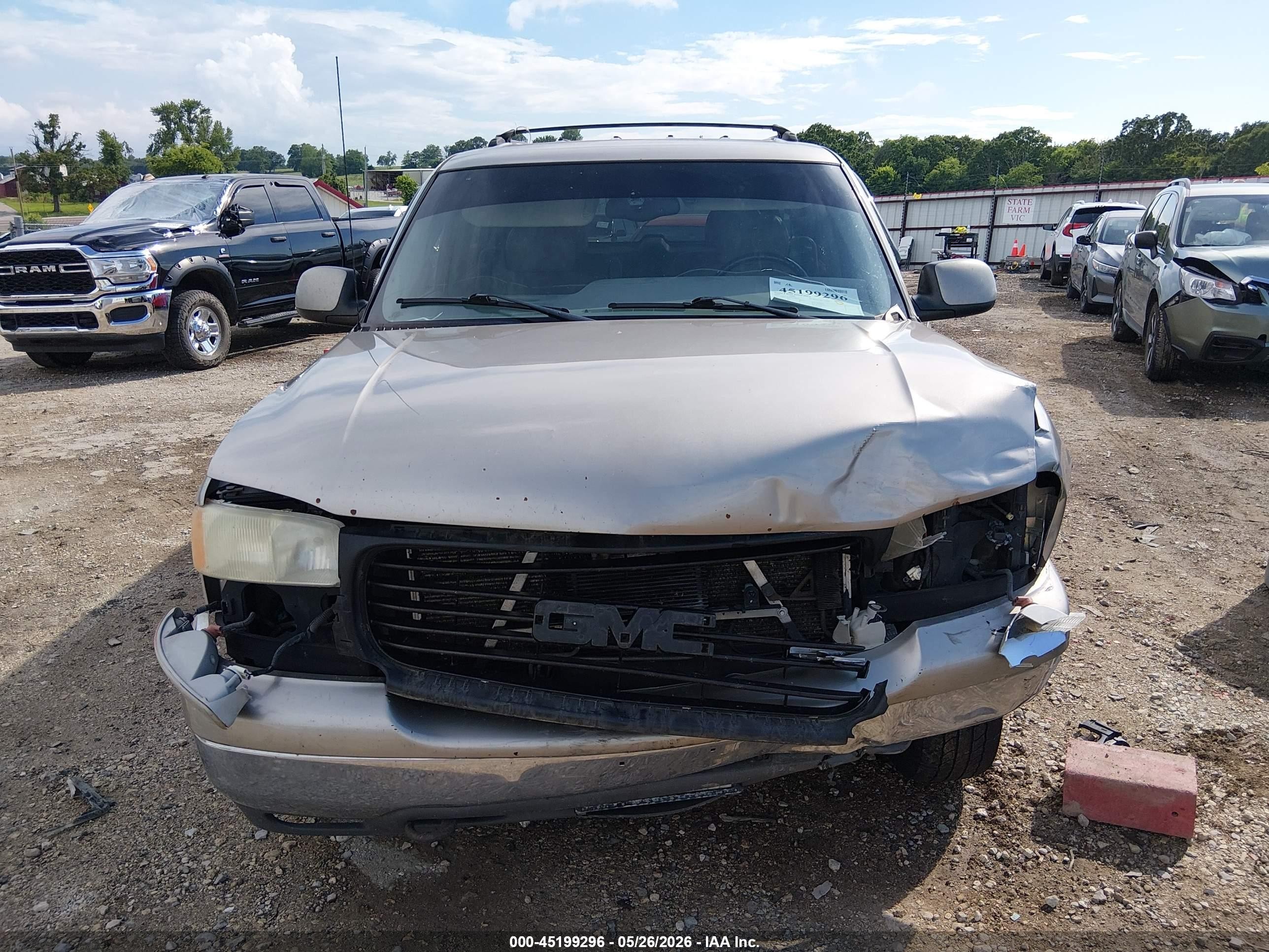 2000 Gmc Yukon Xl 1500 Slt Silver vin: 3GKEC16T0YG218620