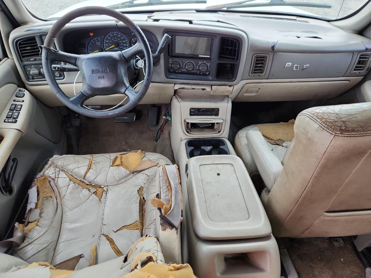 2001 Gmc Yukon Xl C1500 White vin: 3GKEC16T11G160586