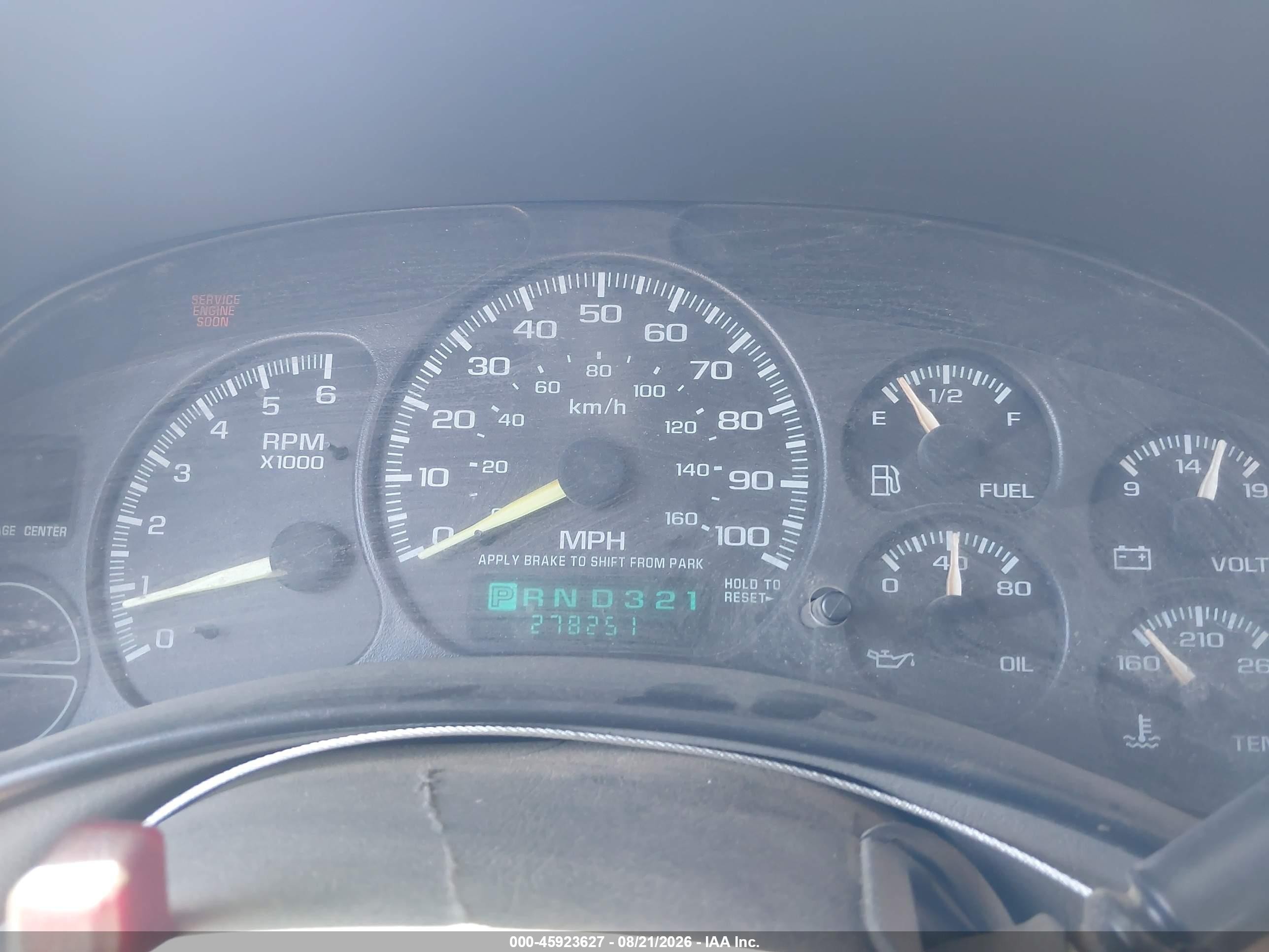 2000 Gmc Yukon Xl 1500 Sle Желто-коричневый vin: 3GKEC16T2YG142303