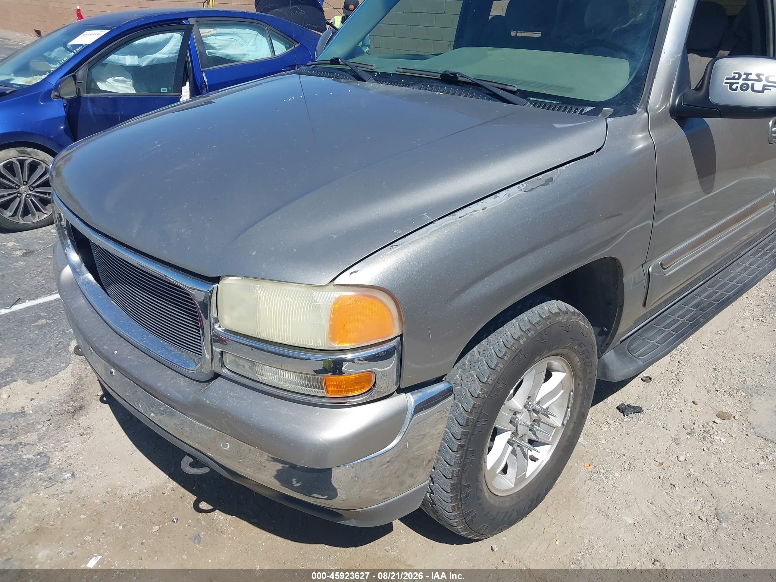 2000 Gmc Yukon Xl 1500 Sle Желто-коричневый vin: 3GKEC16T2YG142303