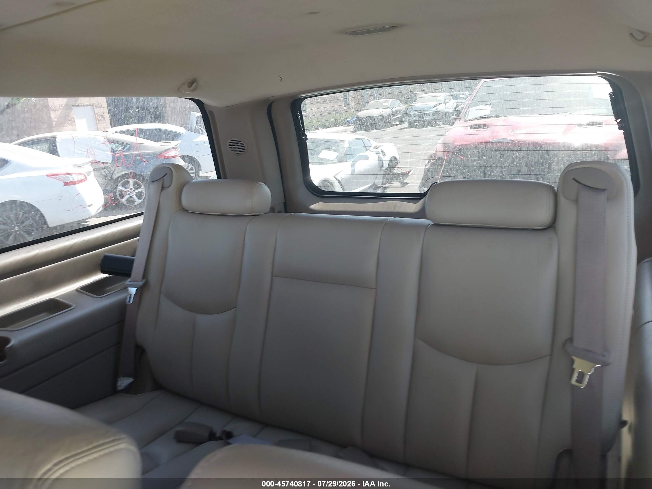 2004 Gmc Yukon Xl 1500 Slt Белый vin: 3GKEC16T44G215553