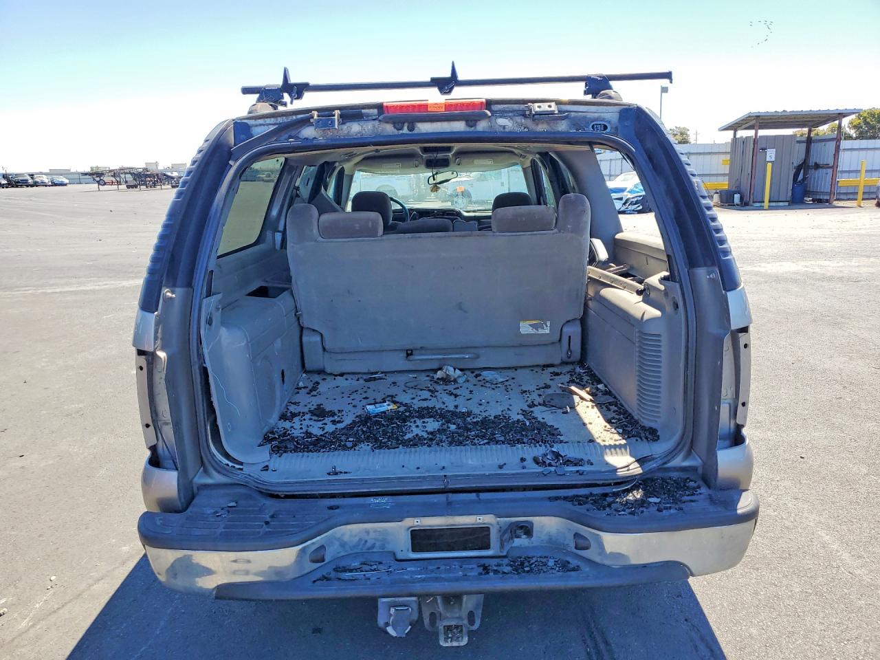 2003 Gmc Yukon Xl C1500 Silver vin: 3GKEC16T53G295251