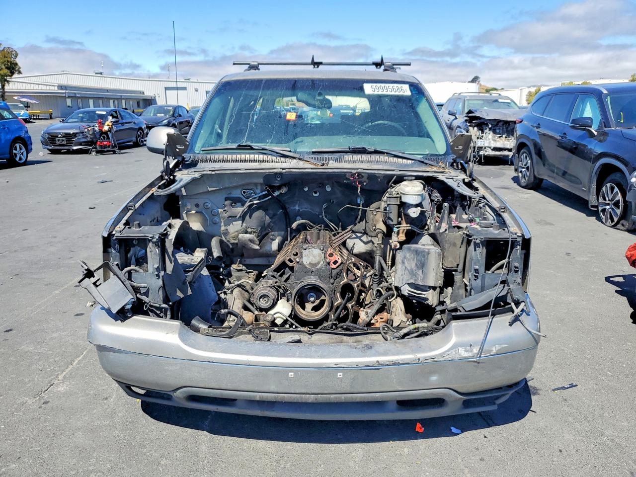 2003 Gmc Yukon Xl C1500 Silver vin: 3GKEC16T53G295251