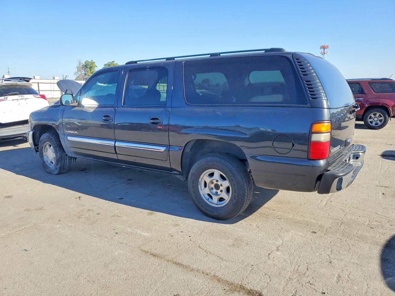 2004 Gmc Yukon Xl C1500 Charcoal vin: 3GKEC16T74G194455