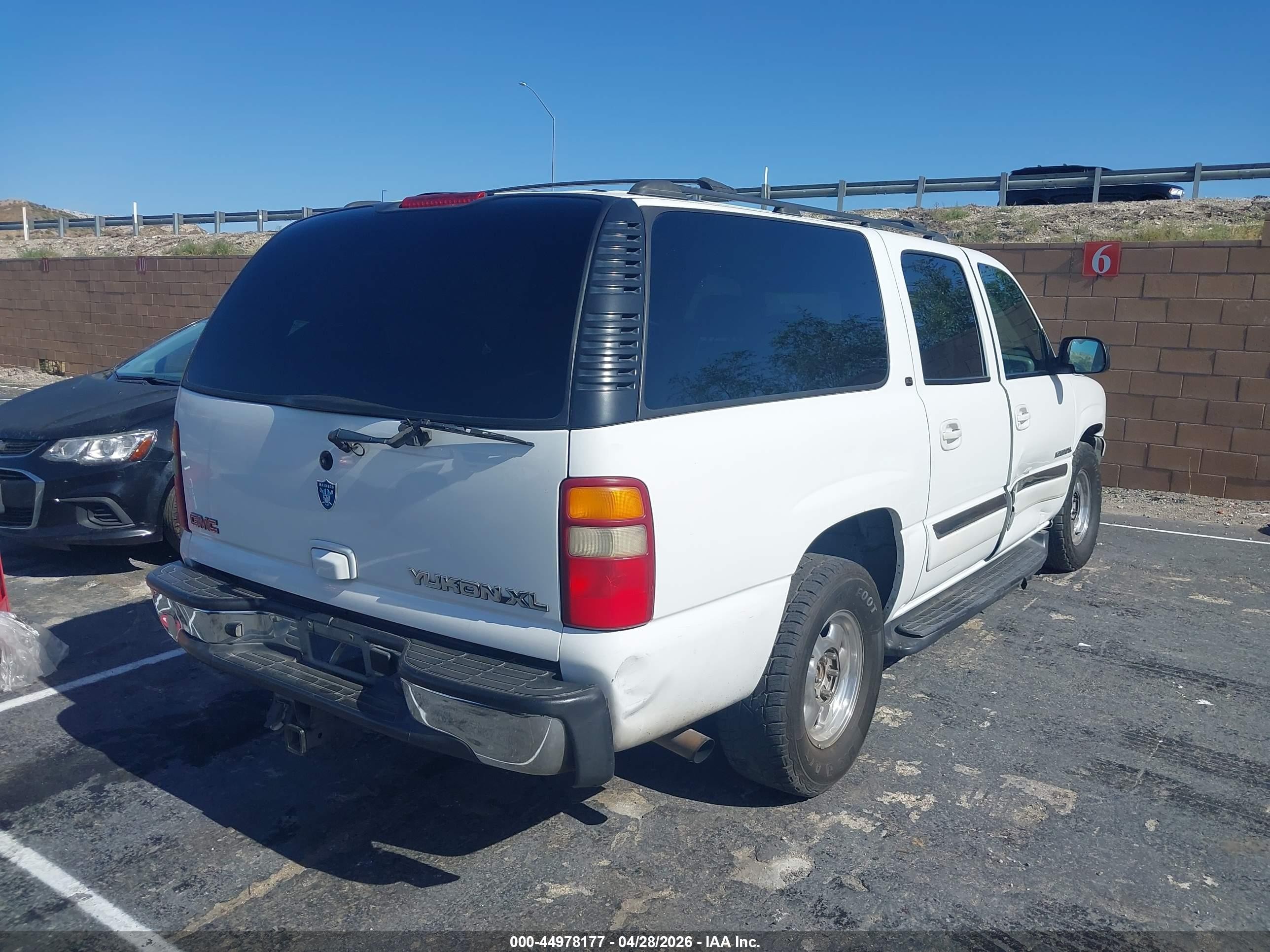 2002 Gmc Yukon Xl 1500 Slt Beige vin: 3GKEC16T82G270486
