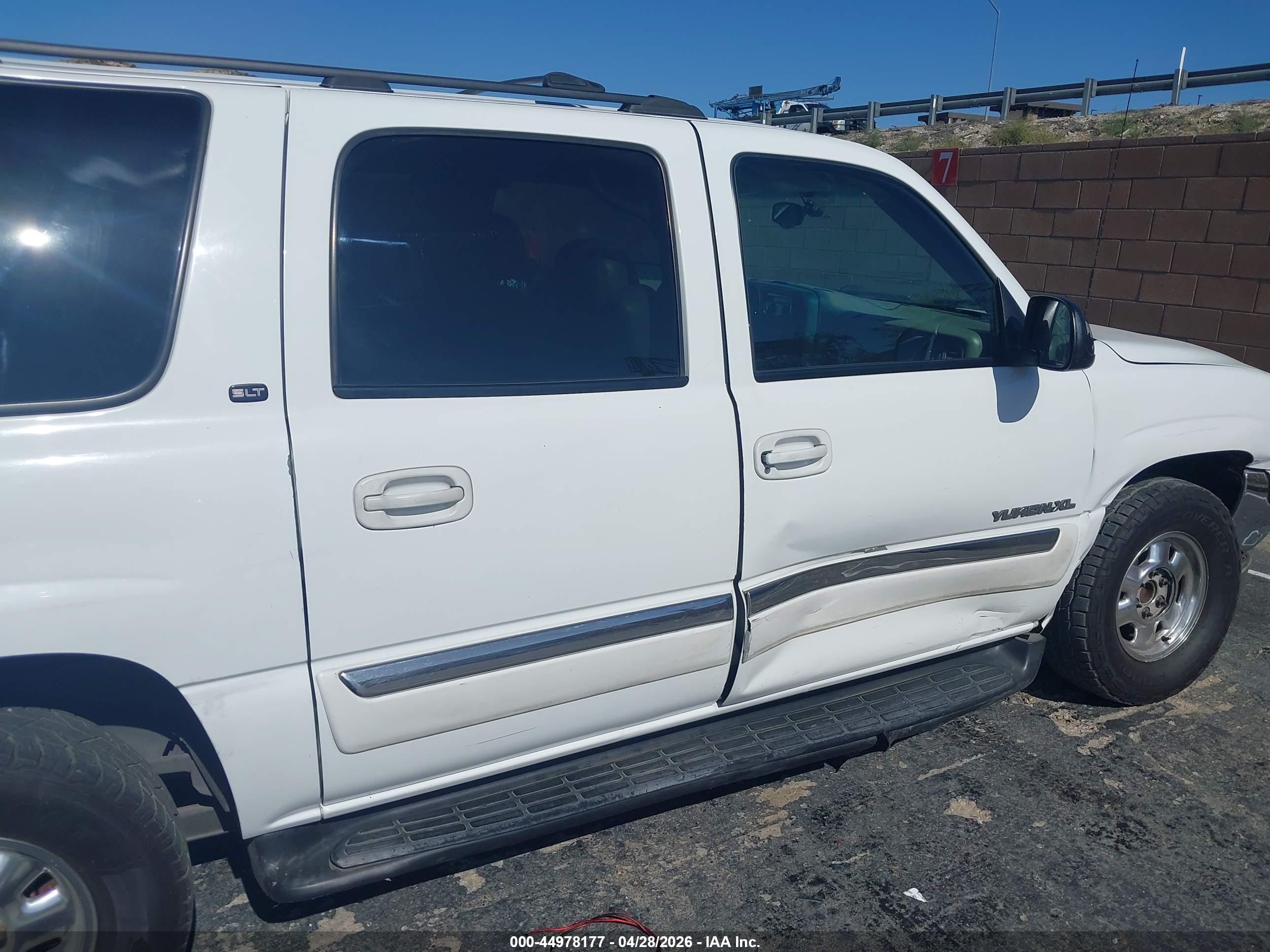 2002 Gmc Yukon Xl 1500 Slt Beige vin: 3GKEC16T82G270486