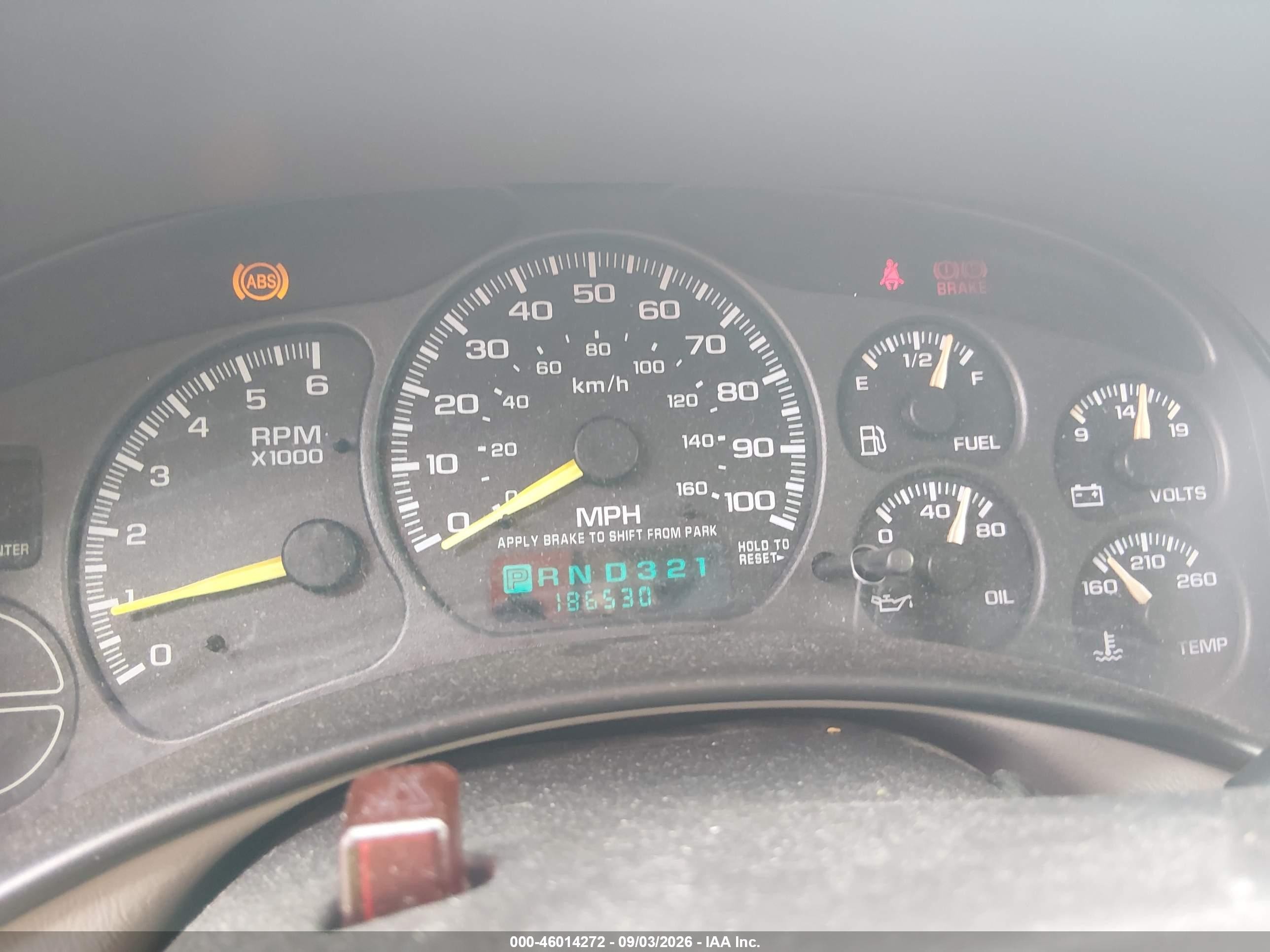 2001 Gmc Yukon Xl 1500 Sle Желто-коричневый vin: 3GKEC16T91G217133