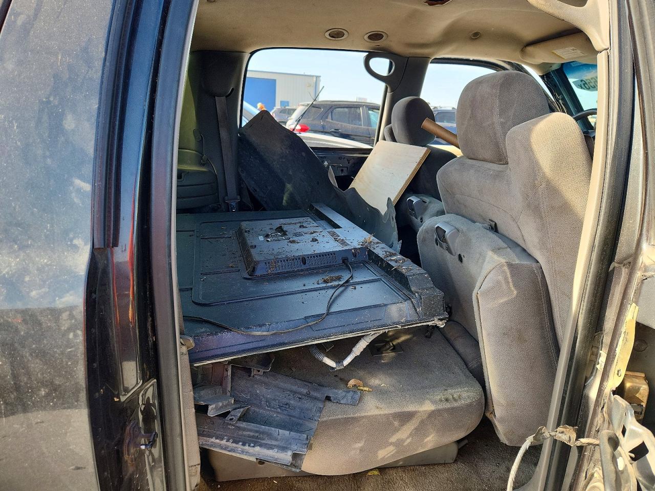 2003 Gmc Yukon Xl C1500 Серый vin: 3GKEC16Z13G317928