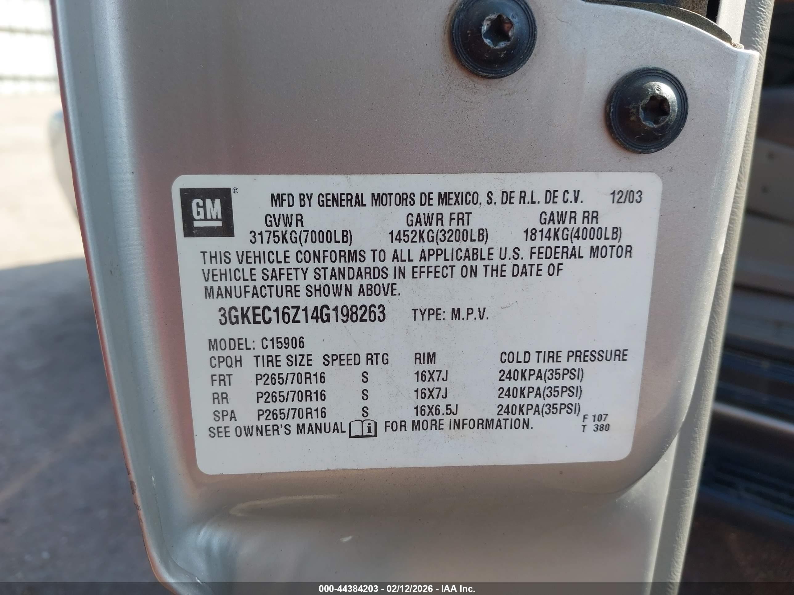 2004 Gmc Yukon Xl 1500 Sle Серебряный vin: 3GKEC16Z14G198263