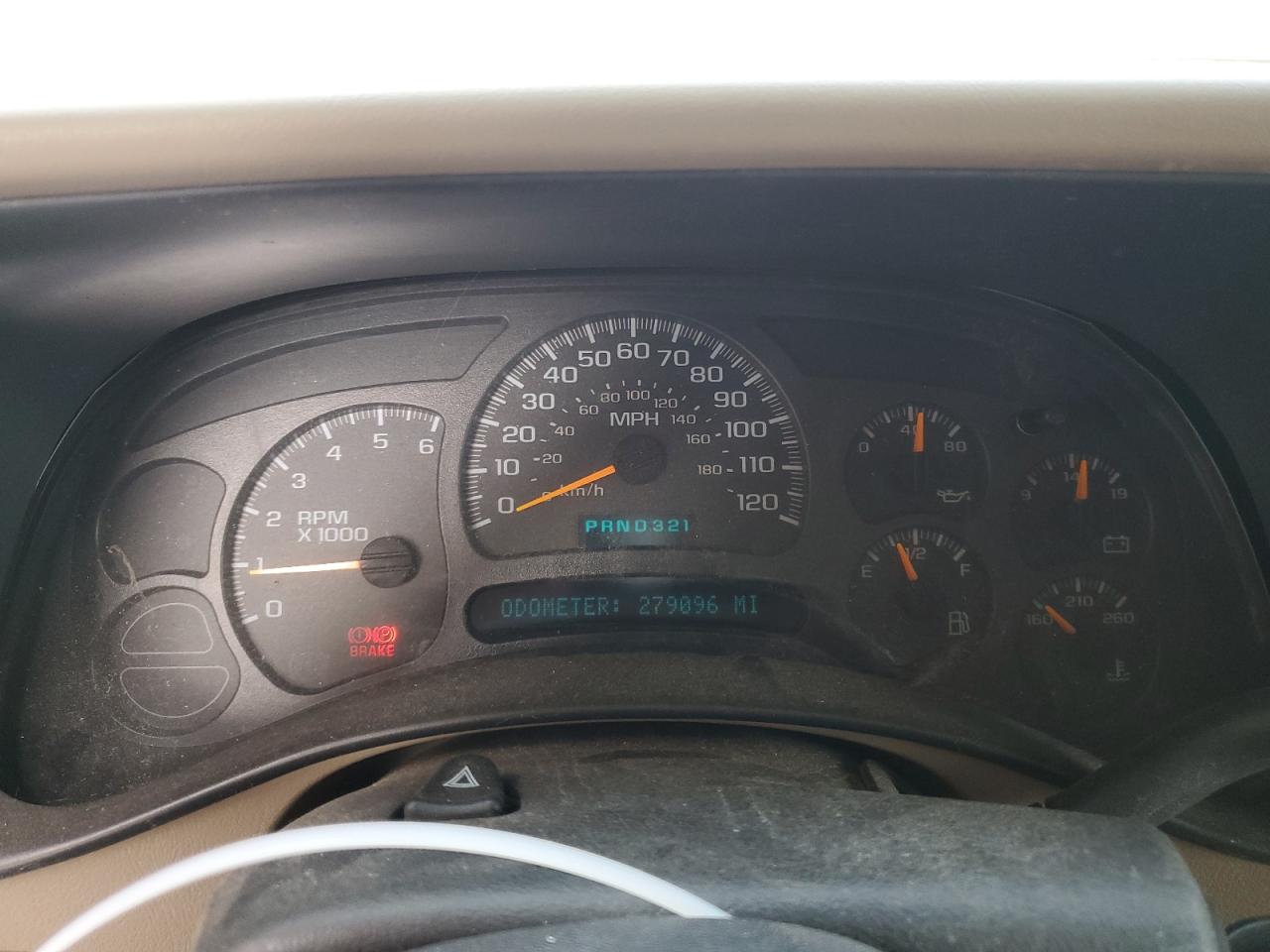 2004 Gmc Yukon Xl C1500 Gold vin: 3GKEC16Z34G241808