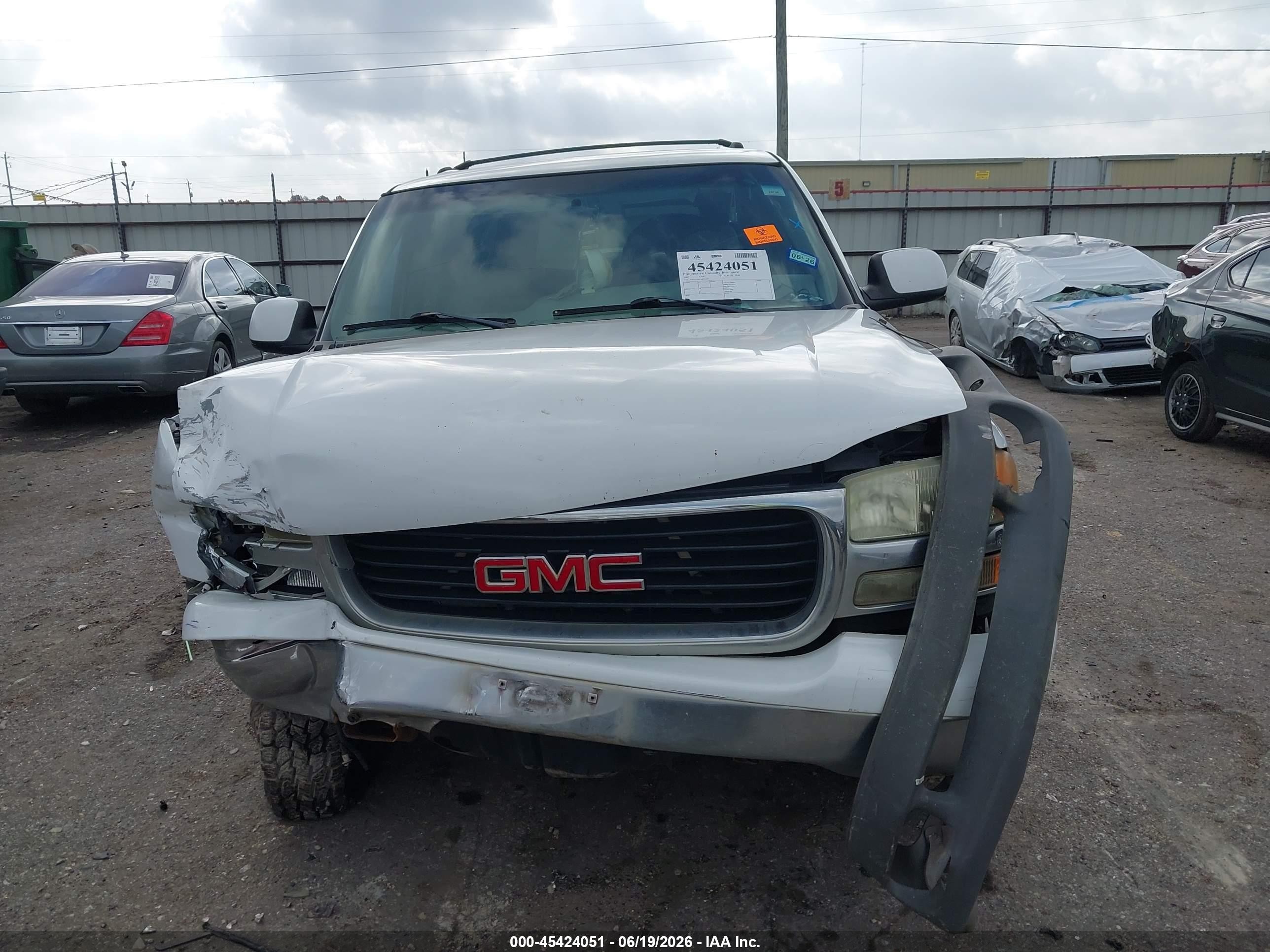 2003 Gmc Yukon Xl 1500 Slt White vin: 3GKEC16Z43G331340