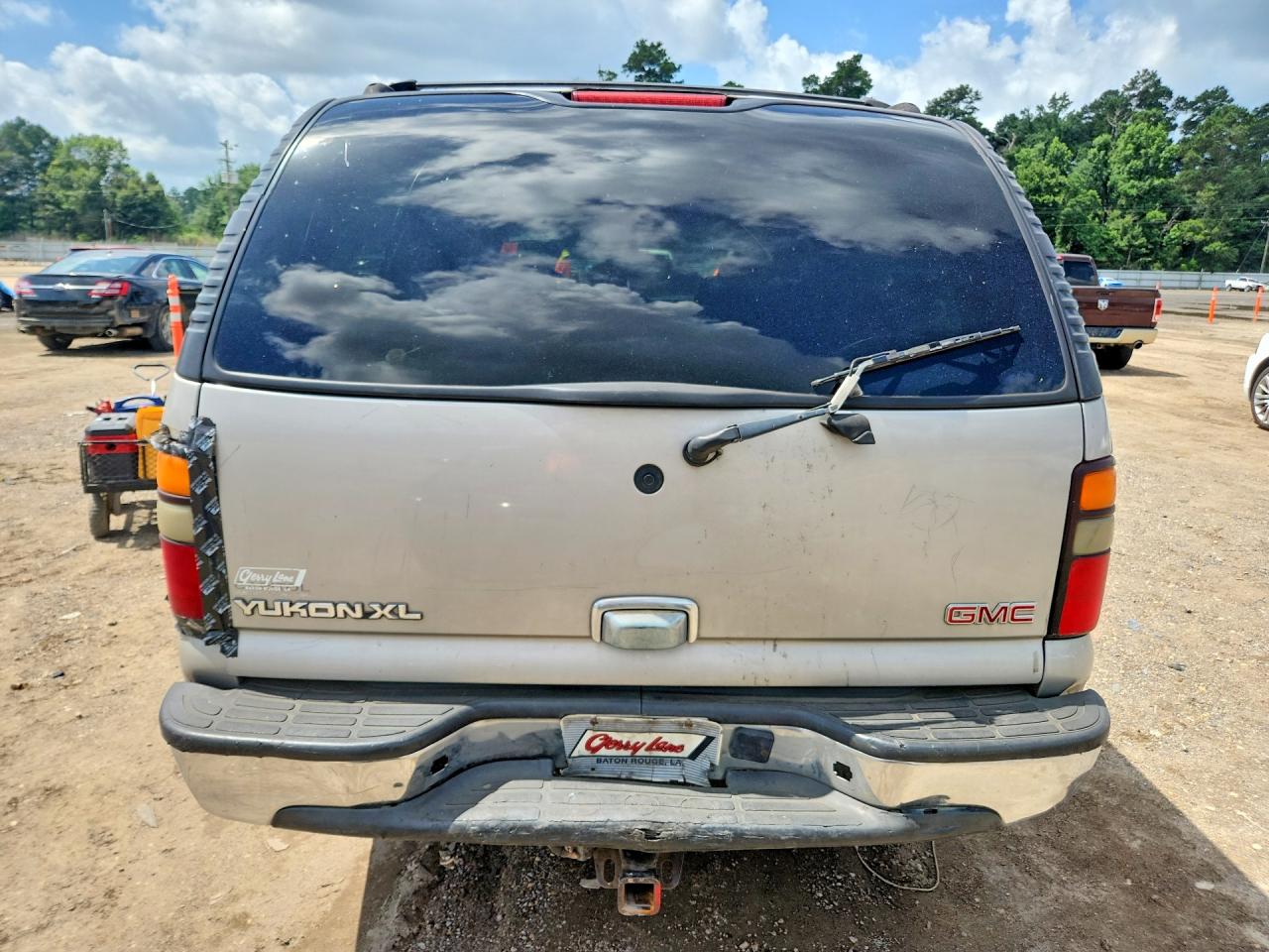 2004 Gmc Yukon Xl C1500 Gray vin: 3GKEC16Z44G318430