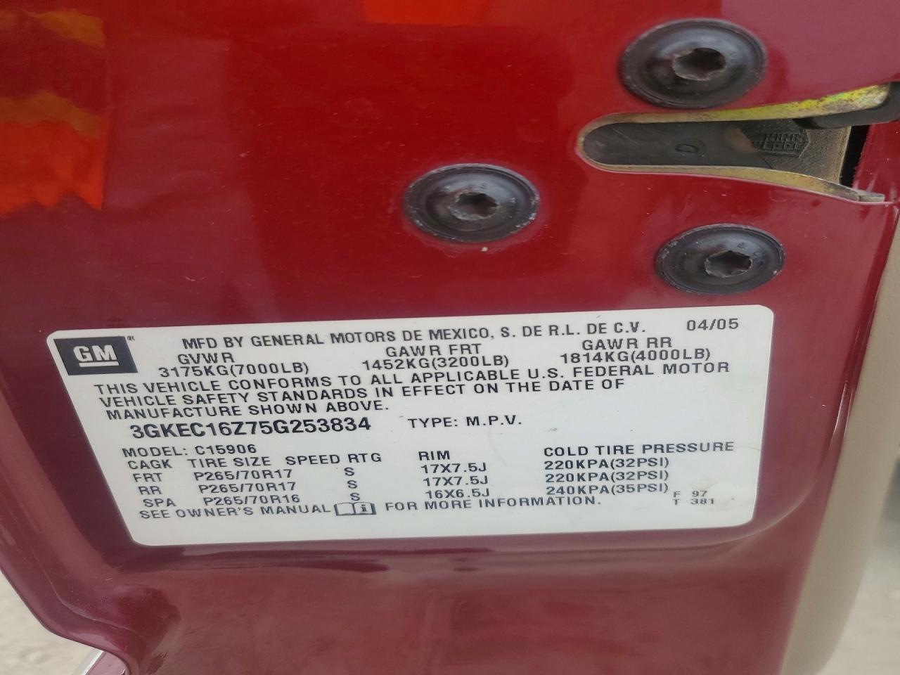 2005 Gmc Yukon Xl C1500 Red vin: 3GKEC16Z75G253834