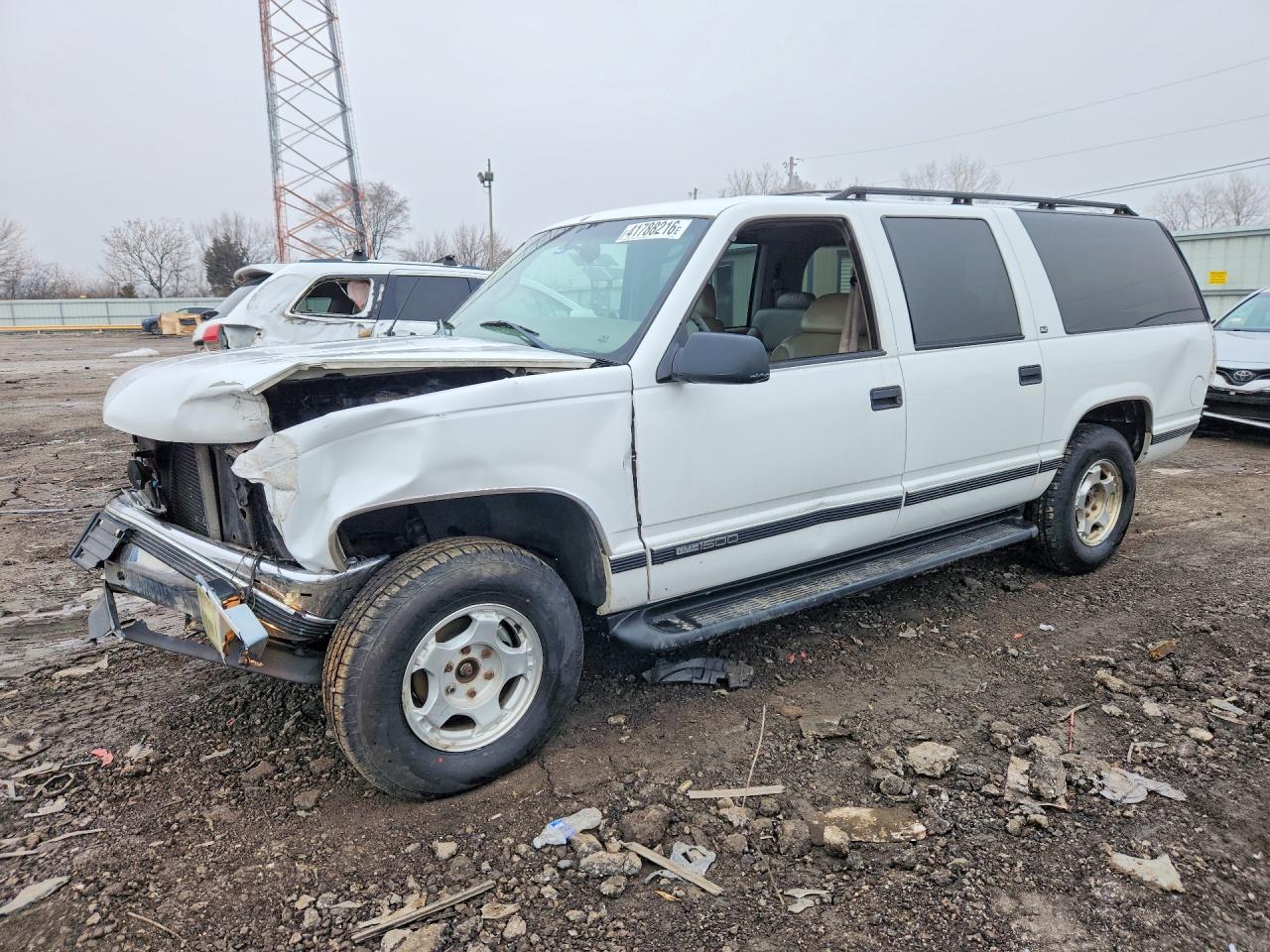 1998 Gmc Suburban K1500 White vin: 3GKFK16R0WG511264