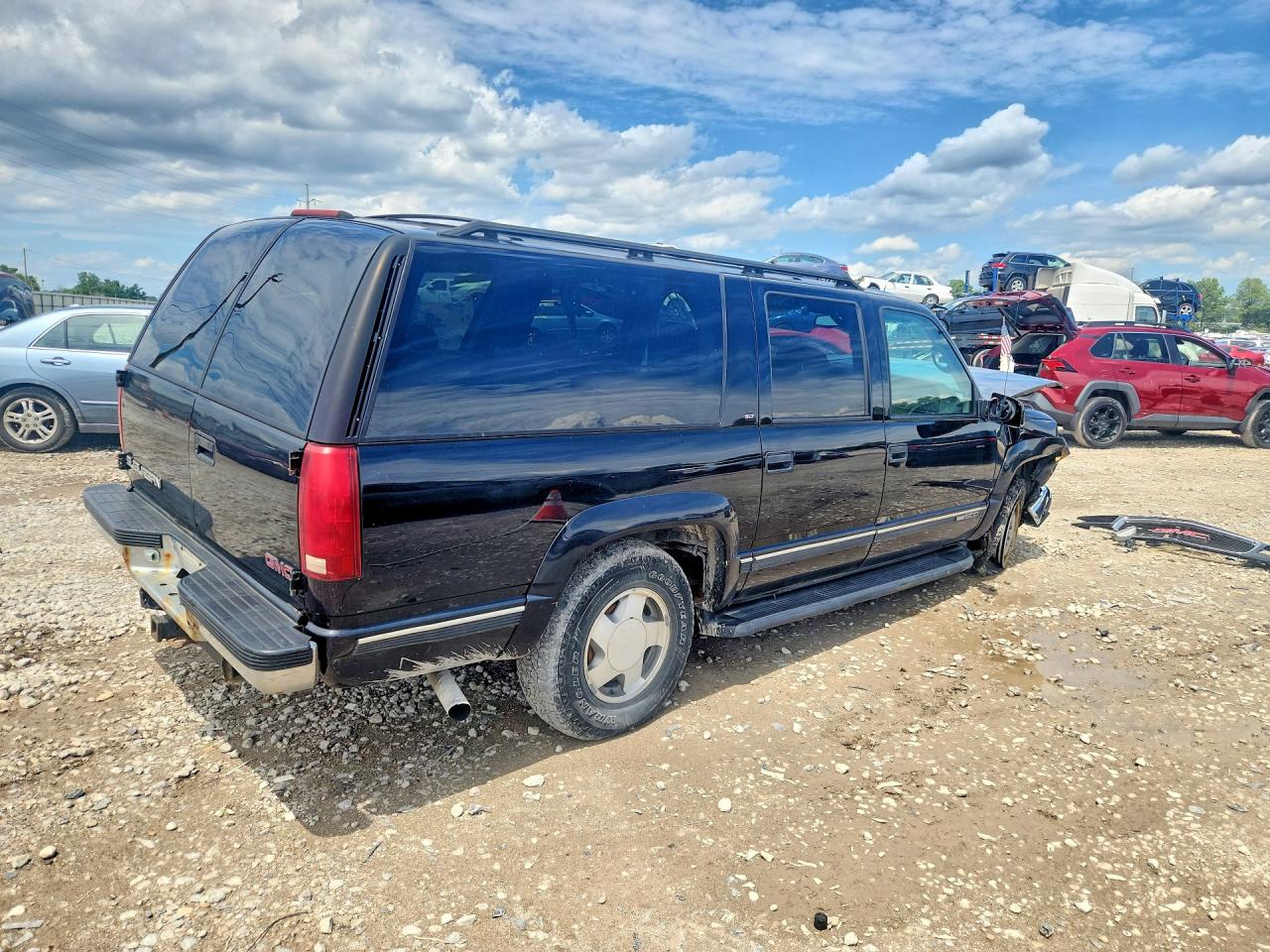 1999 Gmc Suburban K1500 Черный vin: 3GKFK16R3XG521627