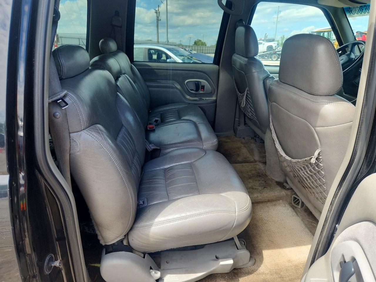 1999 Gmc Suburban K1500 Черный vin: 3GKFK16R3XG521627