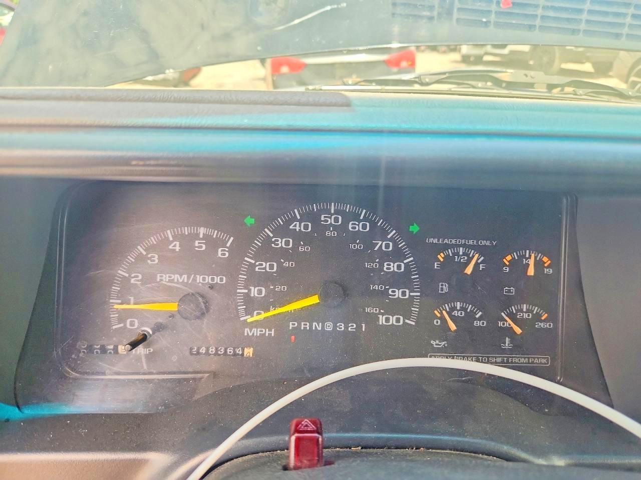 1999 Gmc Suburban K1500 Черный vin: 3GKFK16R3XG521627