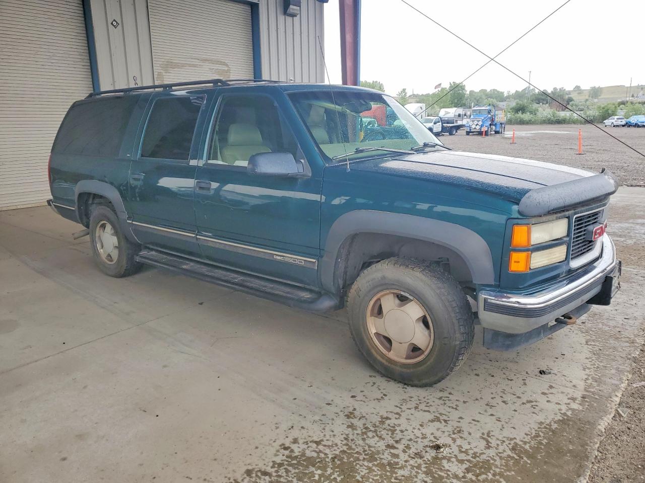 1997 Gmc Suburban K1500 Green vin: 3GKFK16R5VG515941