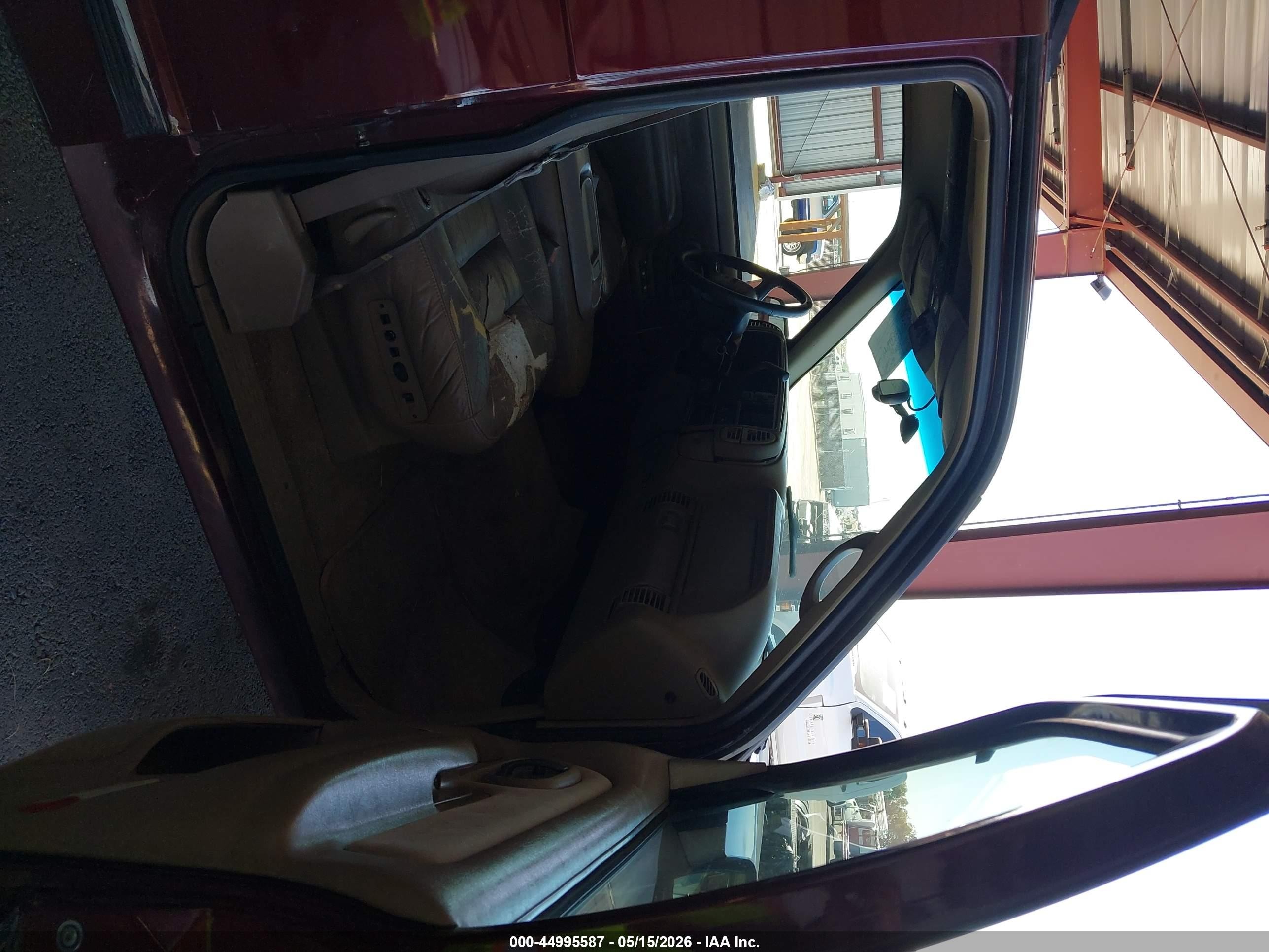 1998 Gmc Suburban 1500 Sl Maroon vin: 3GKFK16R5WG501930