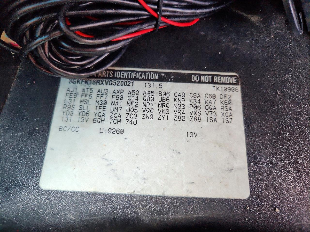 1997 Gmc Suburban K1500 Yellow vin: 3GKFK16RXVG520021