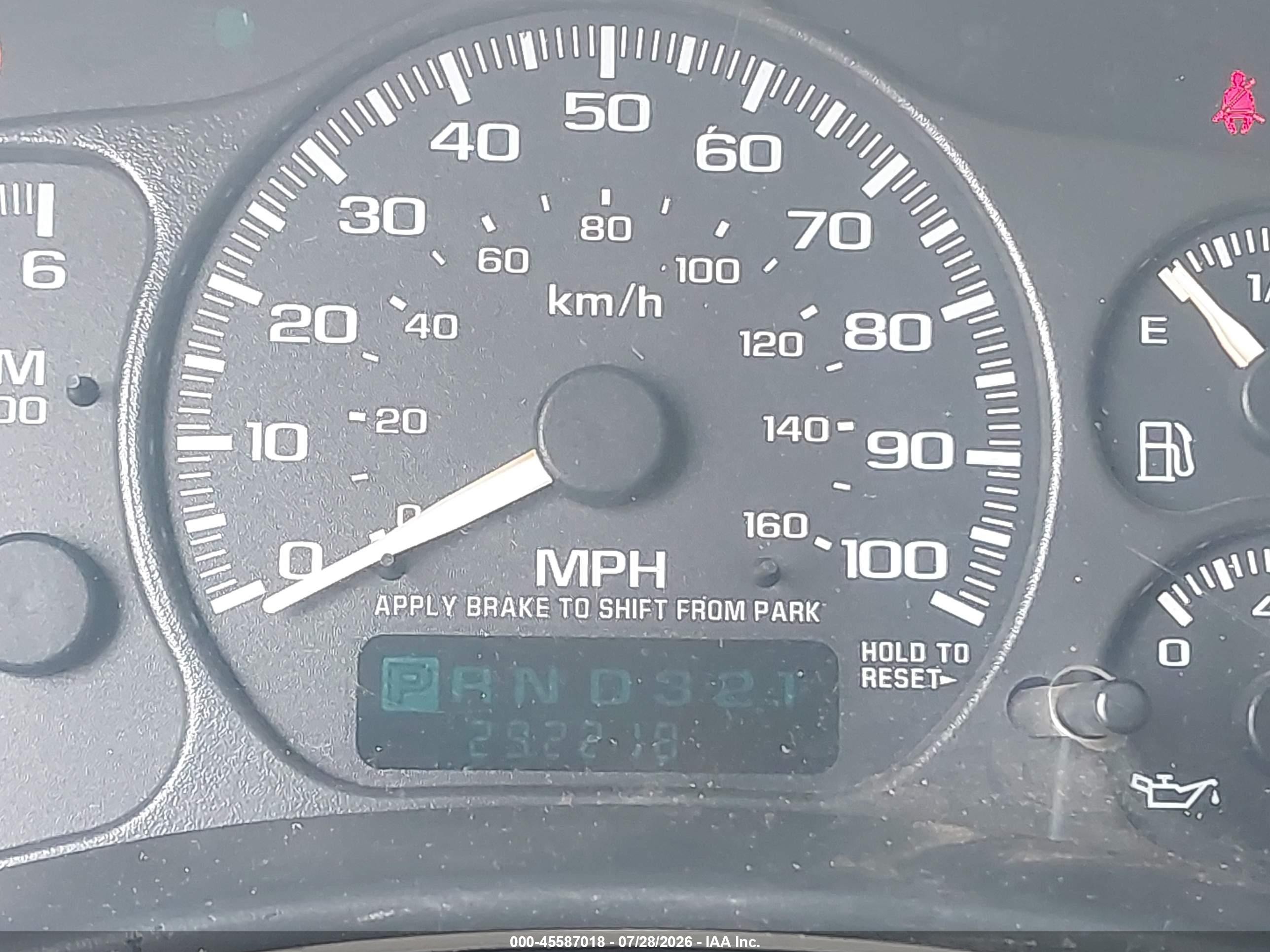 2002 Gmc Yukon Xl 1500 Slt Gray vin: 3GKFK16T02G266441