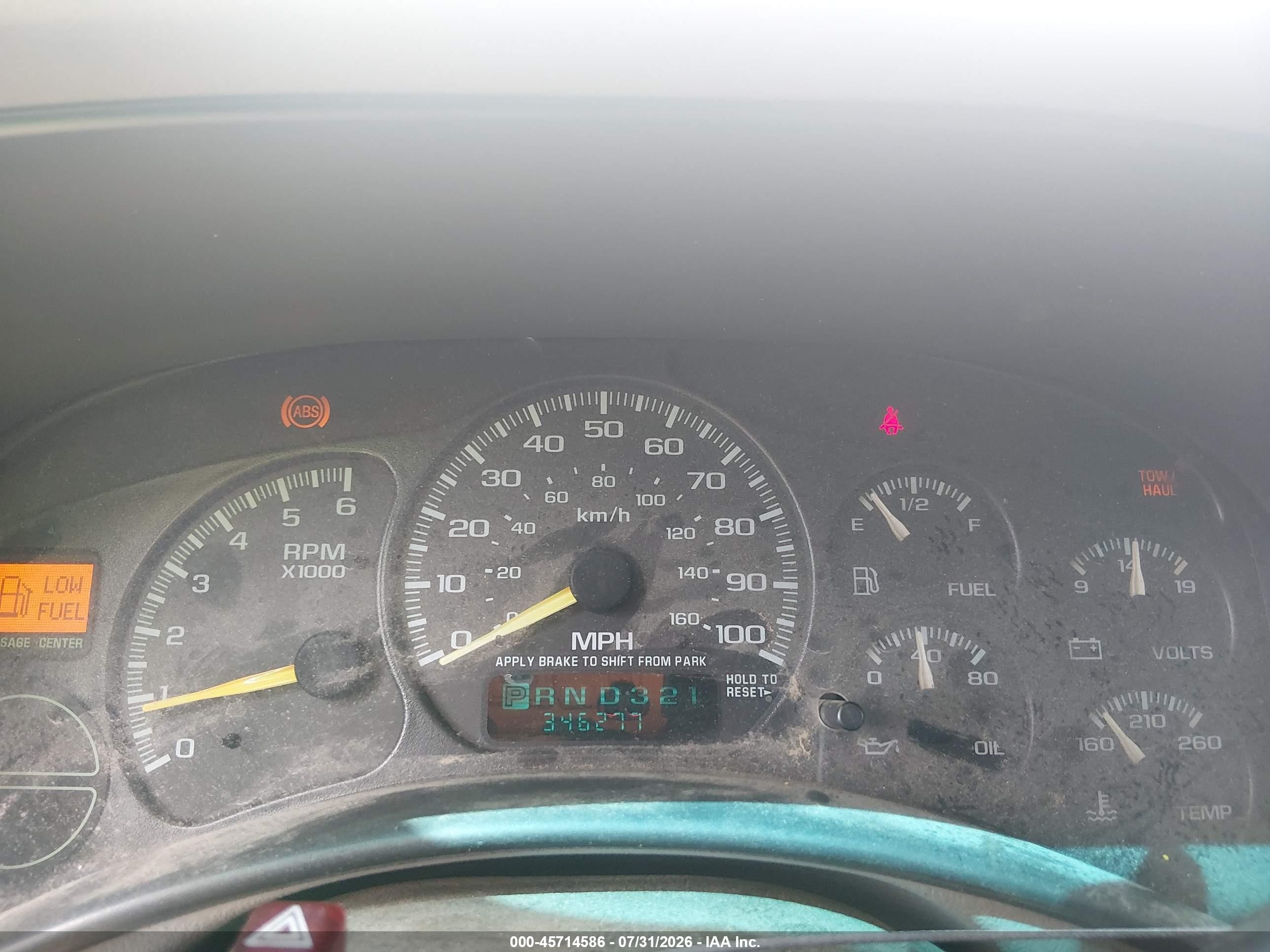 2000 Gmc Yukon Xl 1500 Slt White vin: 3GKFK16T0YG213974