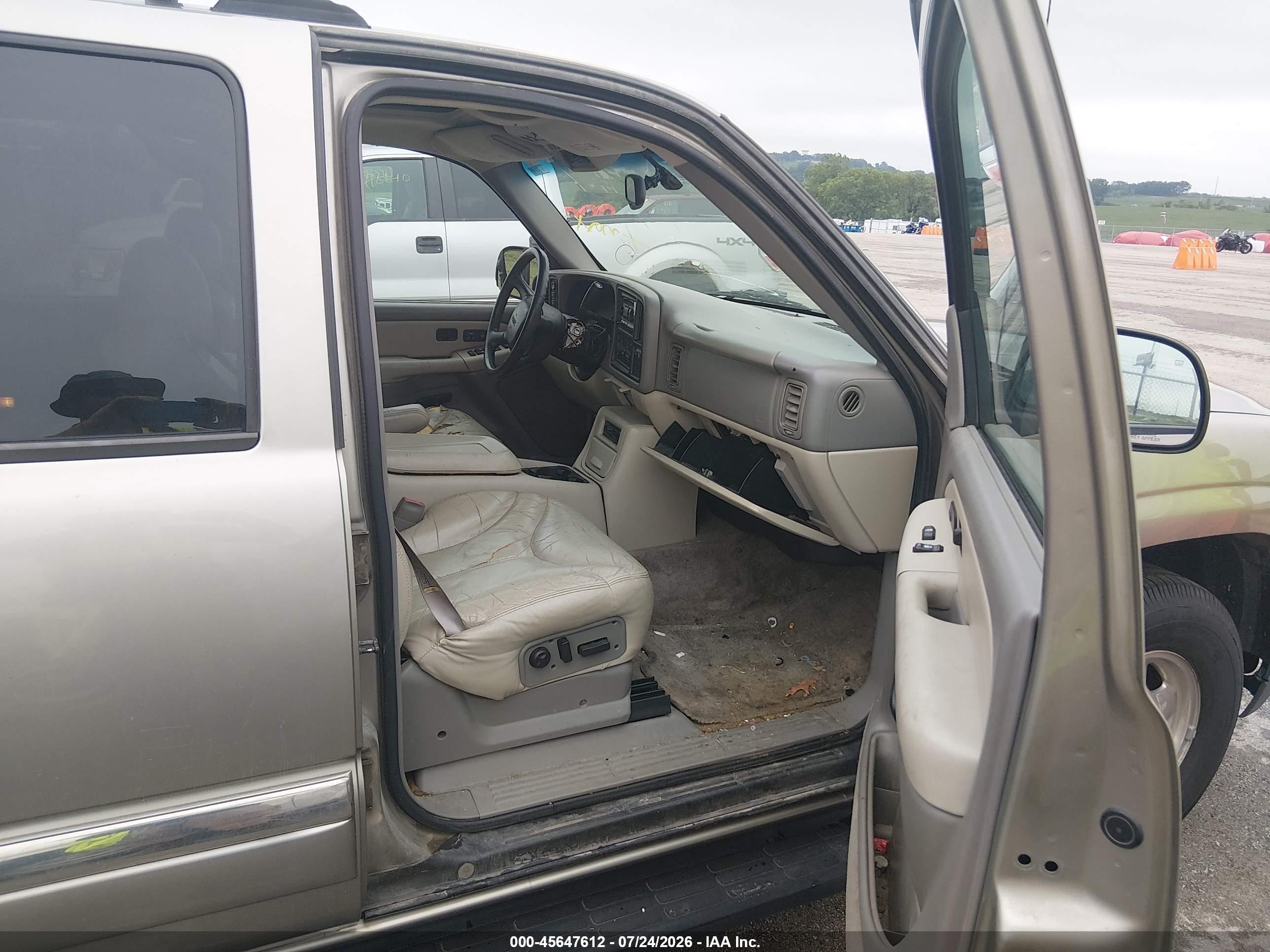 2000 Gmc Yukon Xl 1500 Slt Beige vin: 3GKFK16T3YG109592